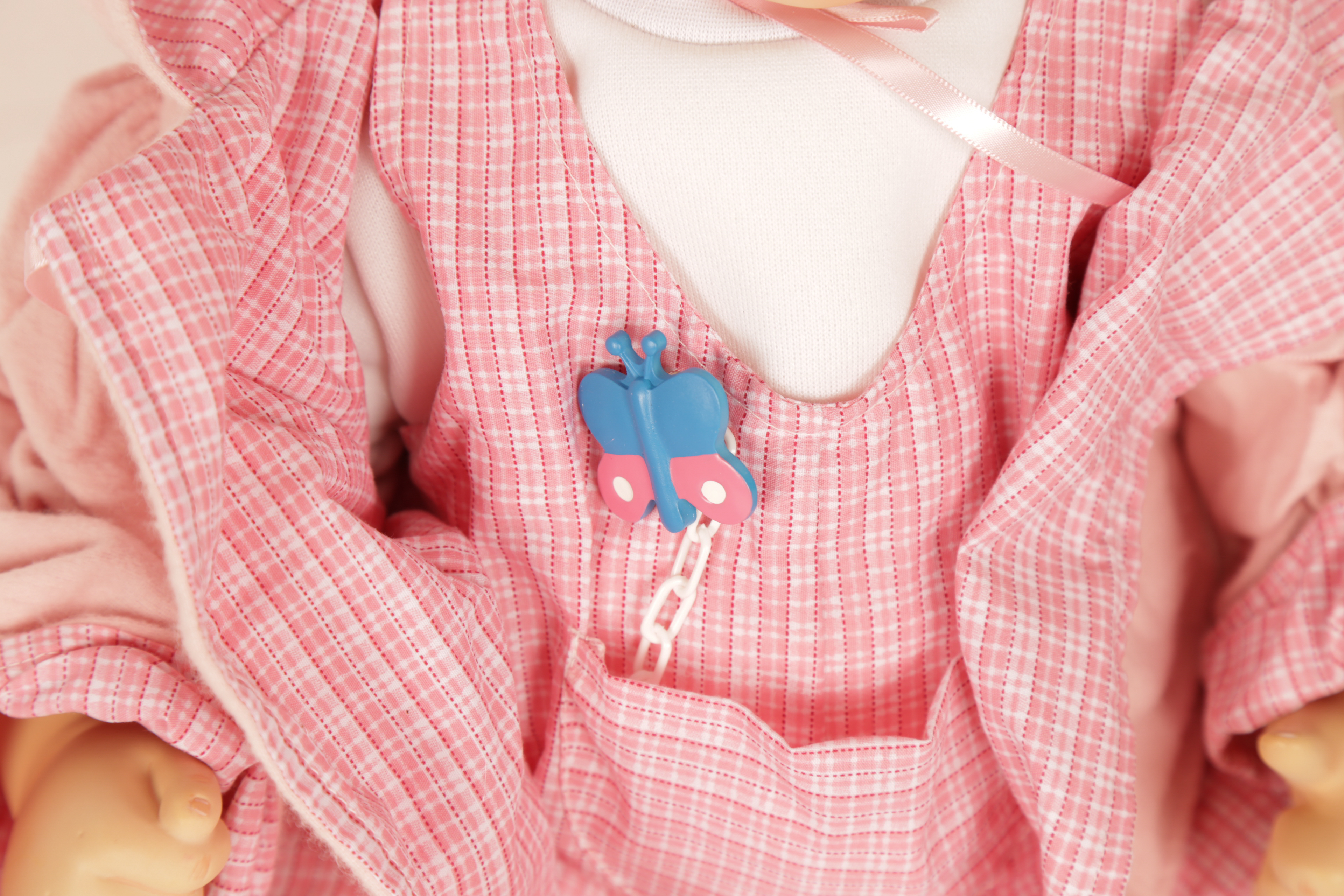 Limited Edition "Theresa" Masterpiece Gallery Doll