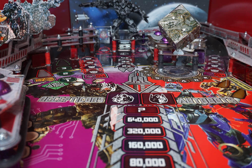 2011 Stern "Transformers" Pinball Machine