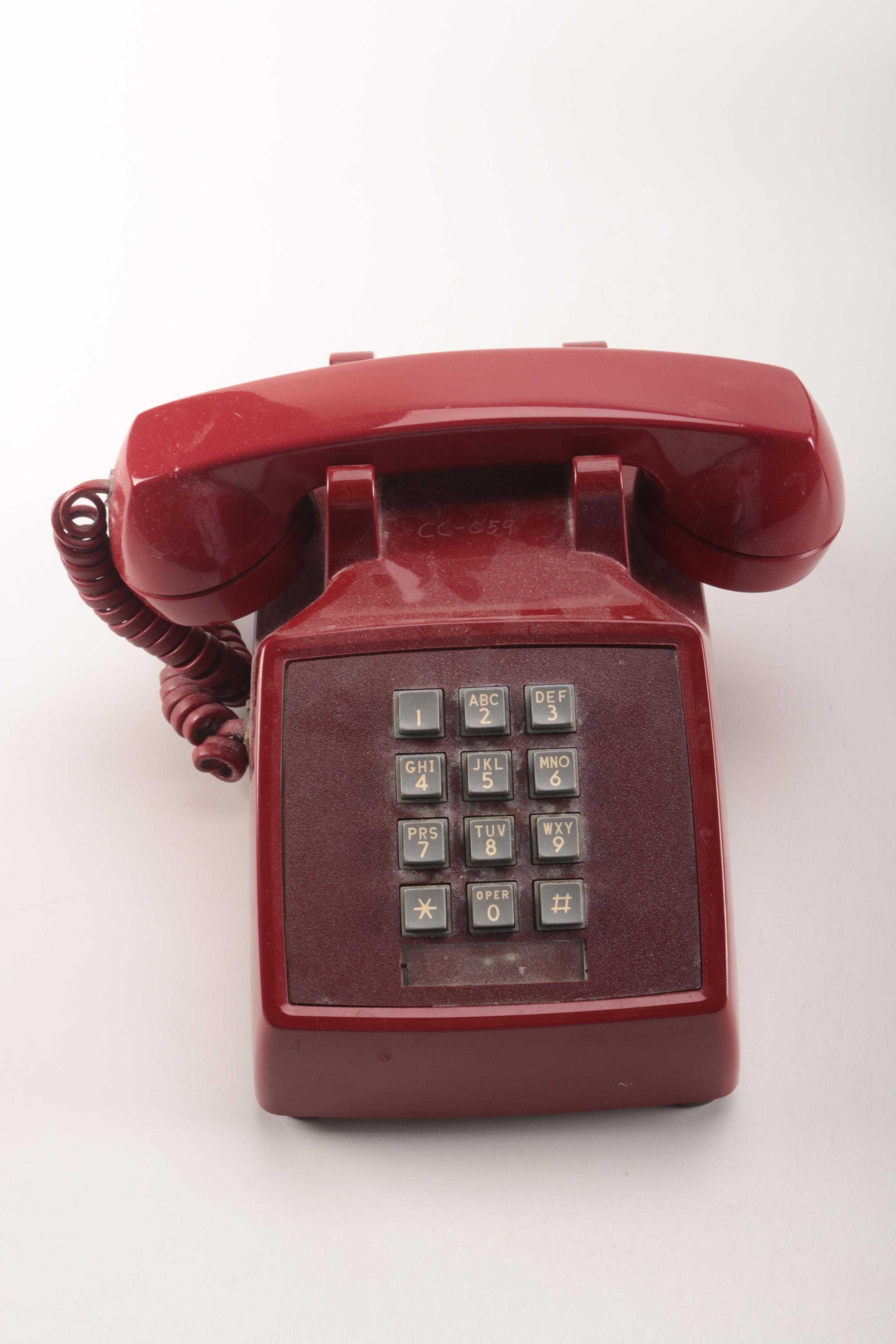 Household Items Including an Electric Hand Steamer