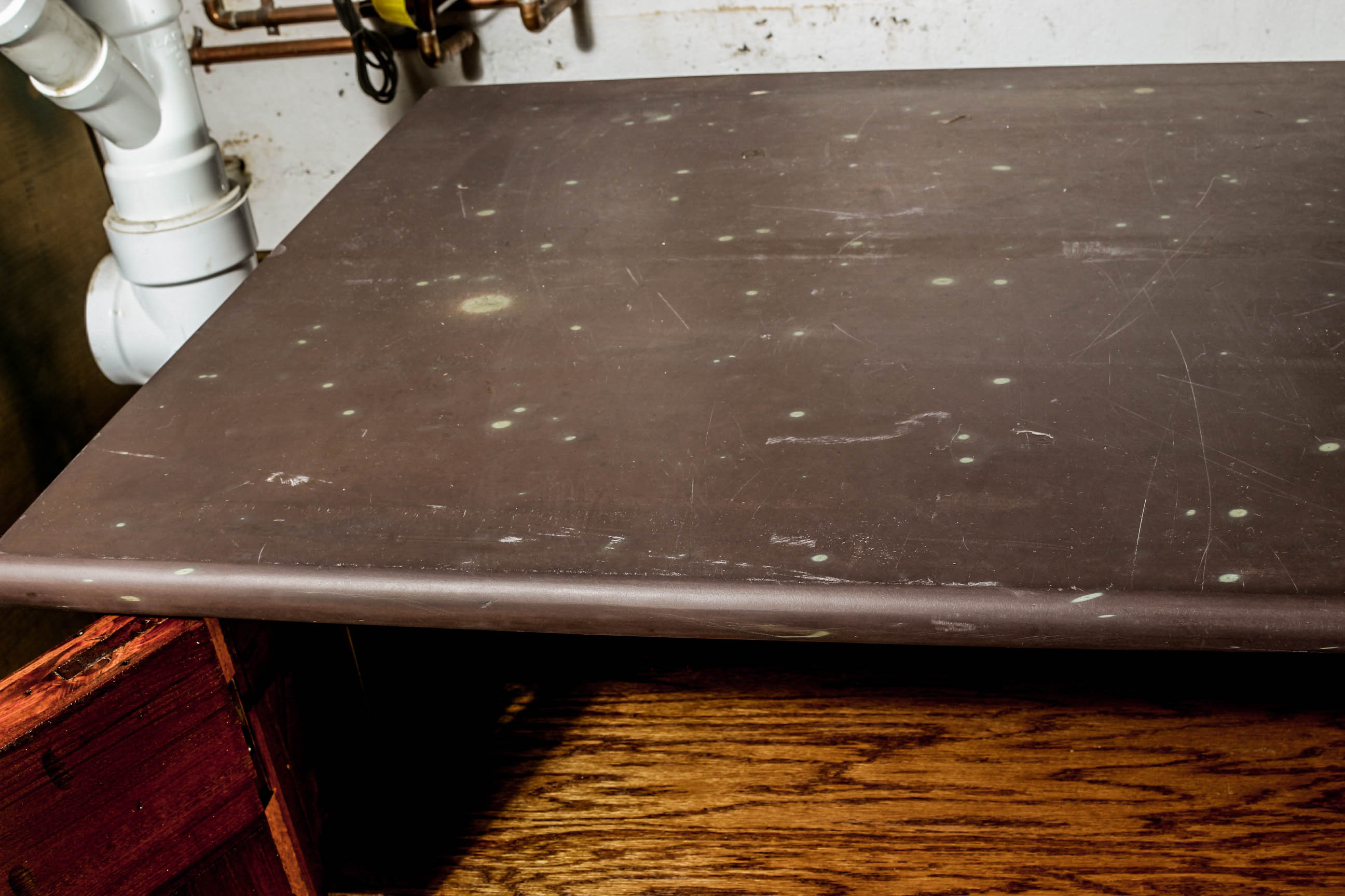 Stone Top Oak Cabinets