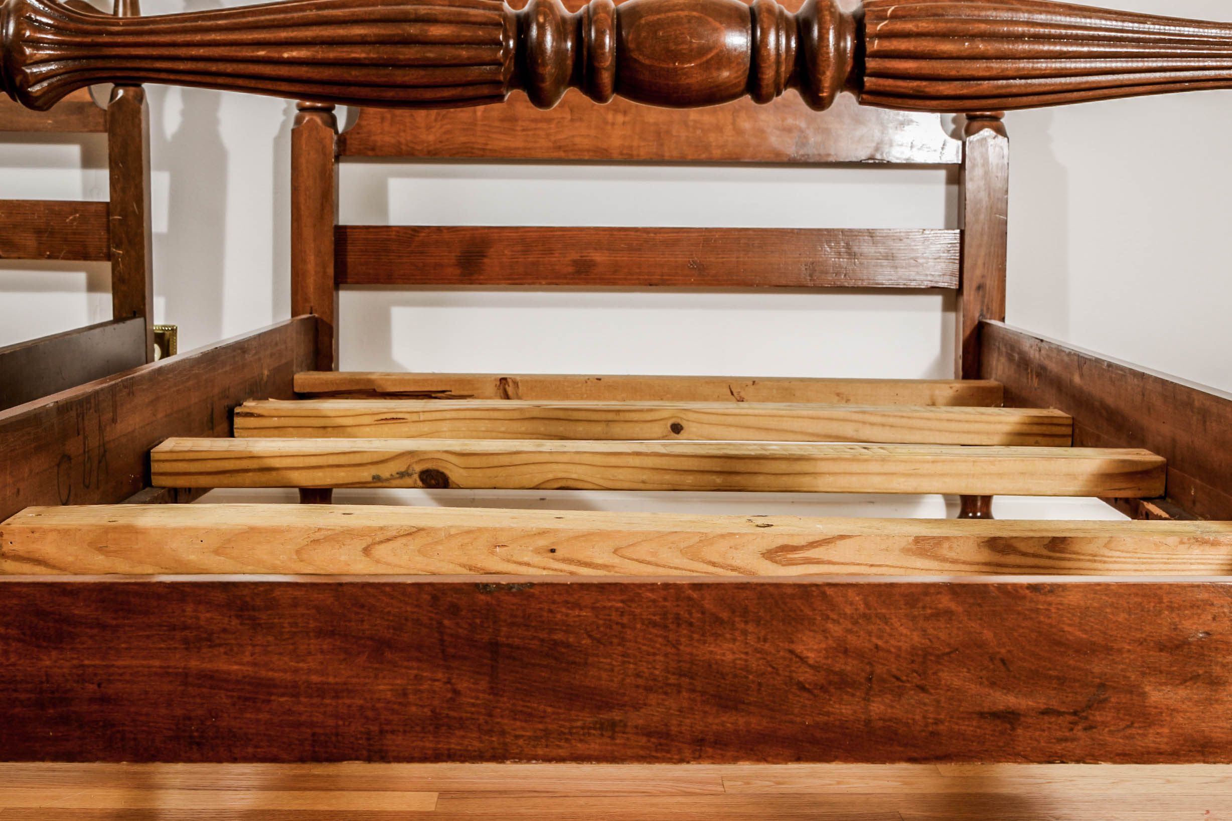 Vintage Twin Size Mahogany Beds