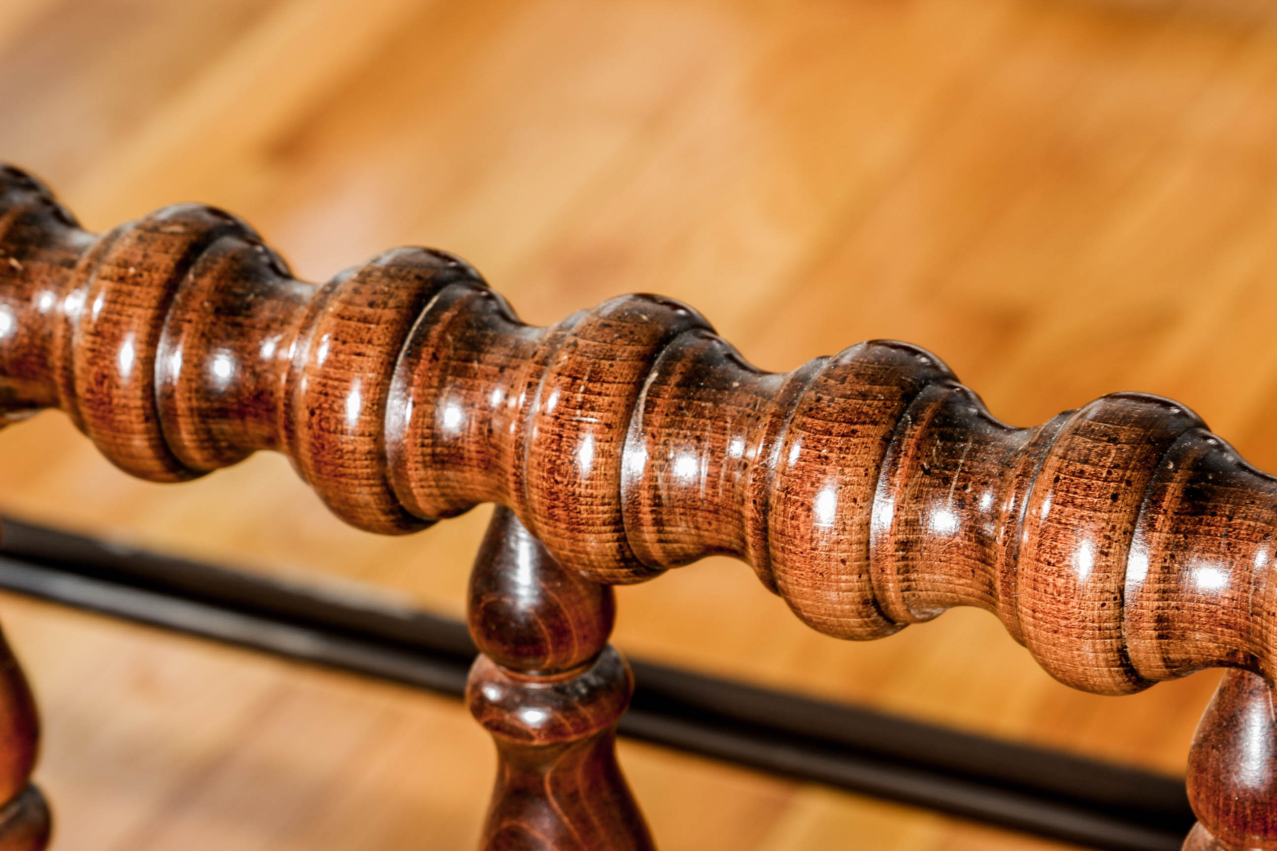 Federal Style Queen Size Four Poster Bed