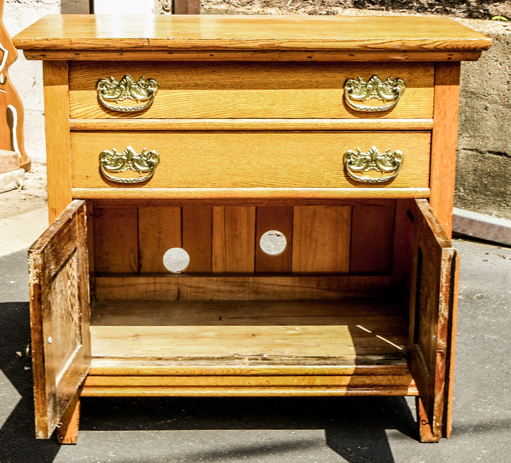 Victorian Style Oak Washstand