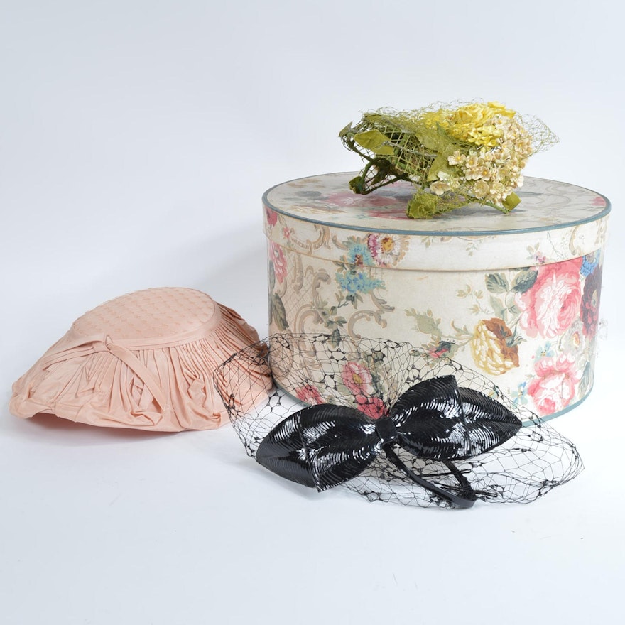 Assortment of Vintage Ladies Hats