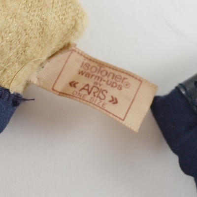 Women's Scarves and Gloves