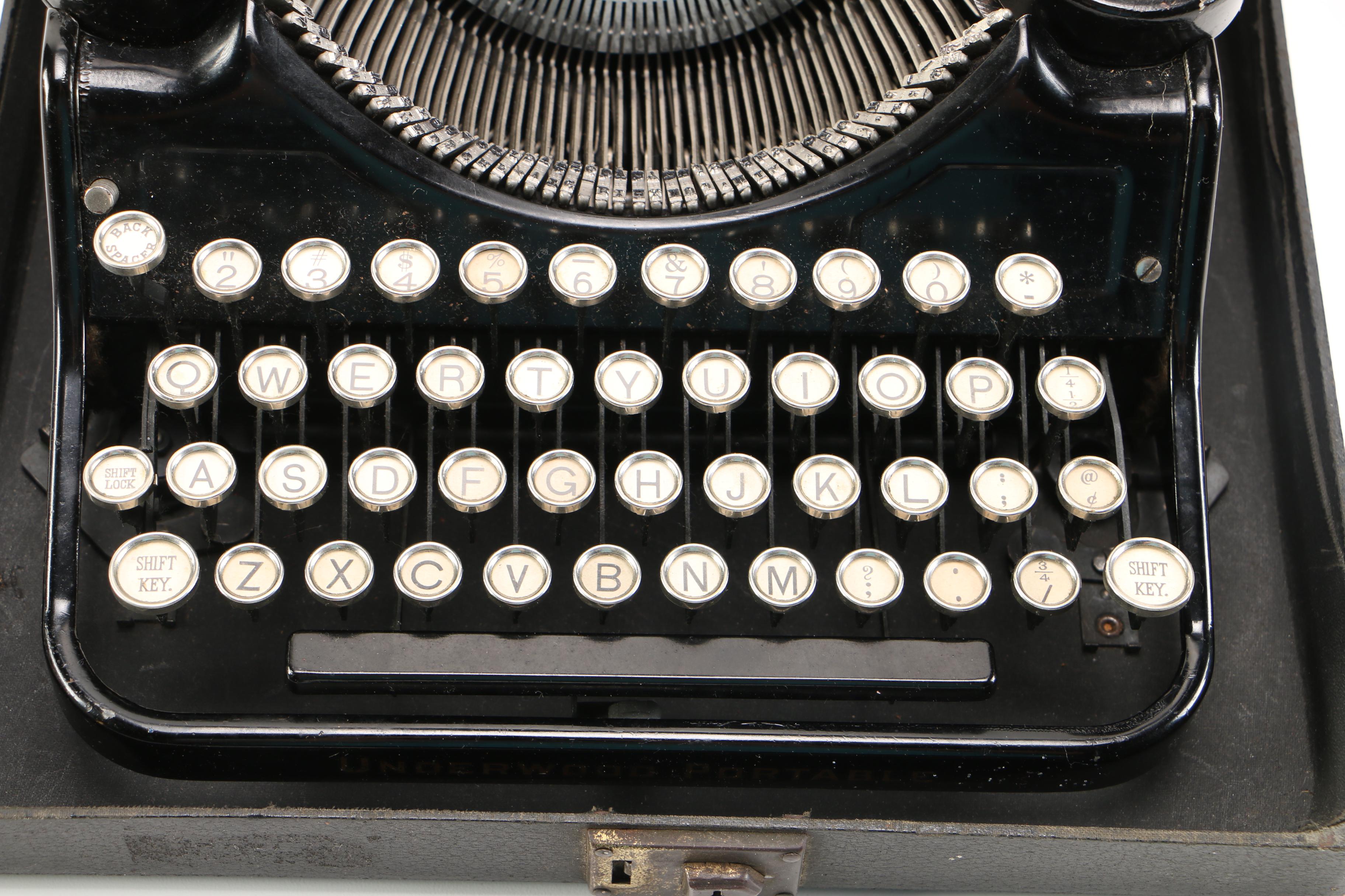 Vintage Underwood  4 Bank Typewriter