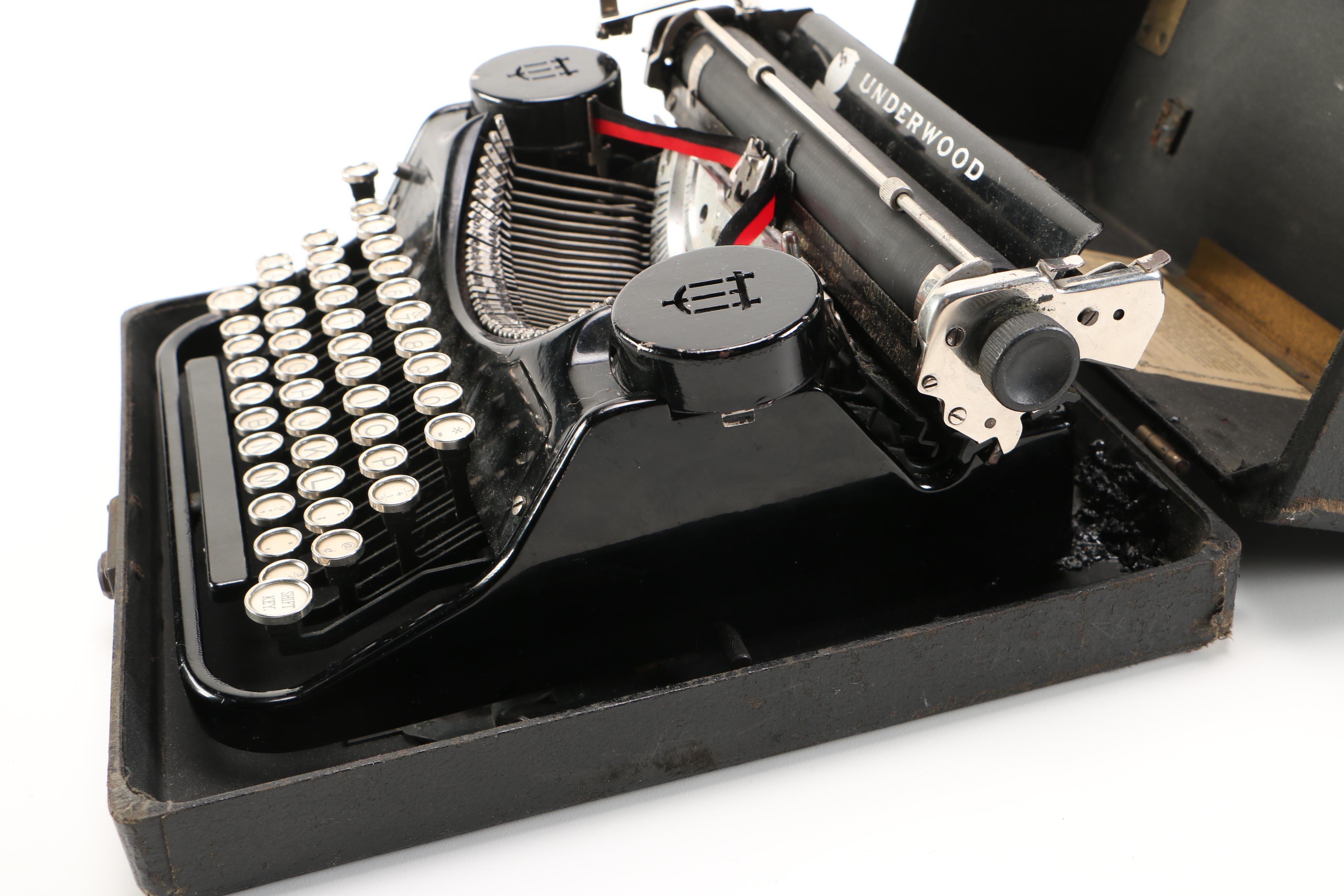 Vintage Underwood  4 Bank Typewriter