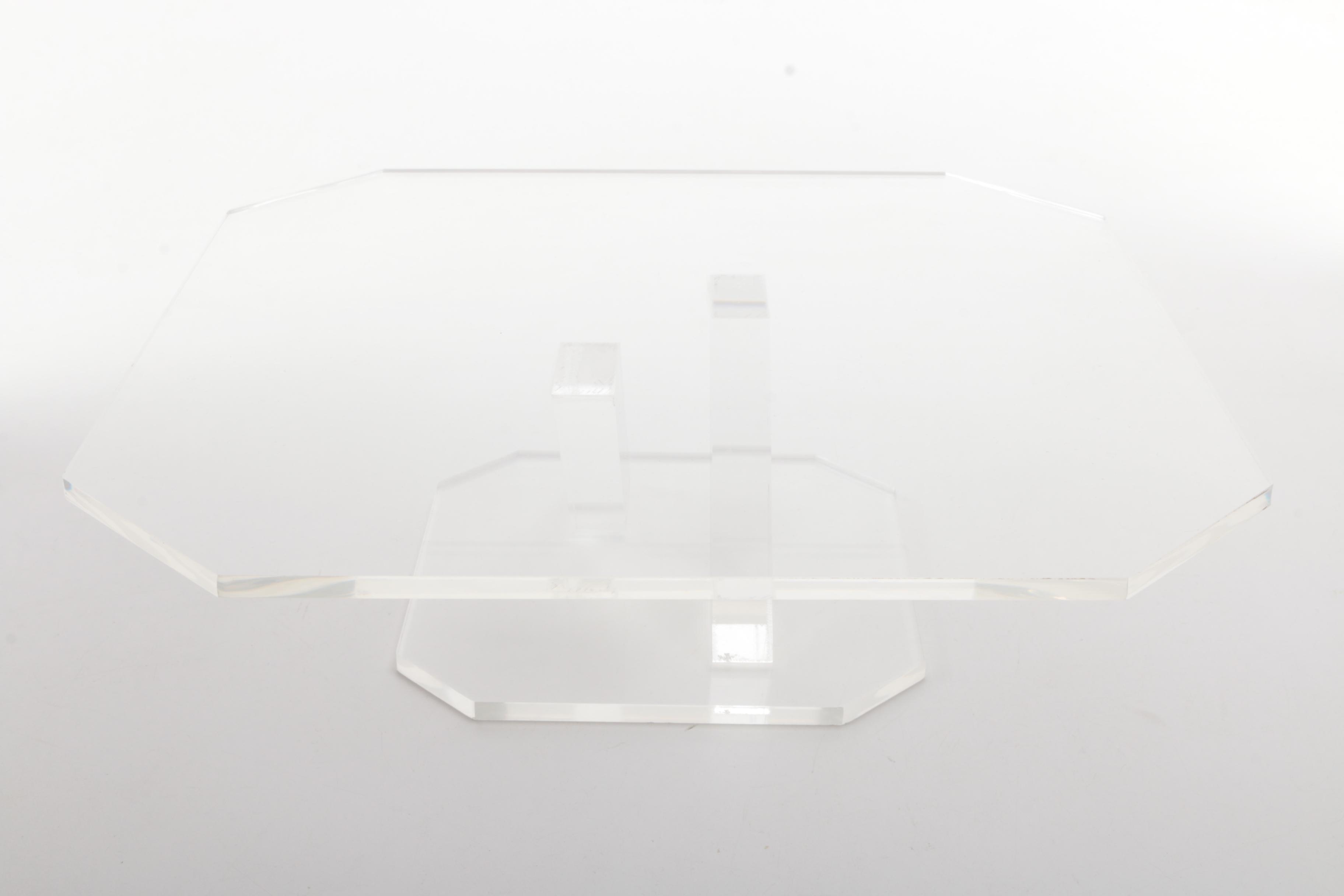 Pedestal Serving Tray and Napkin Holder