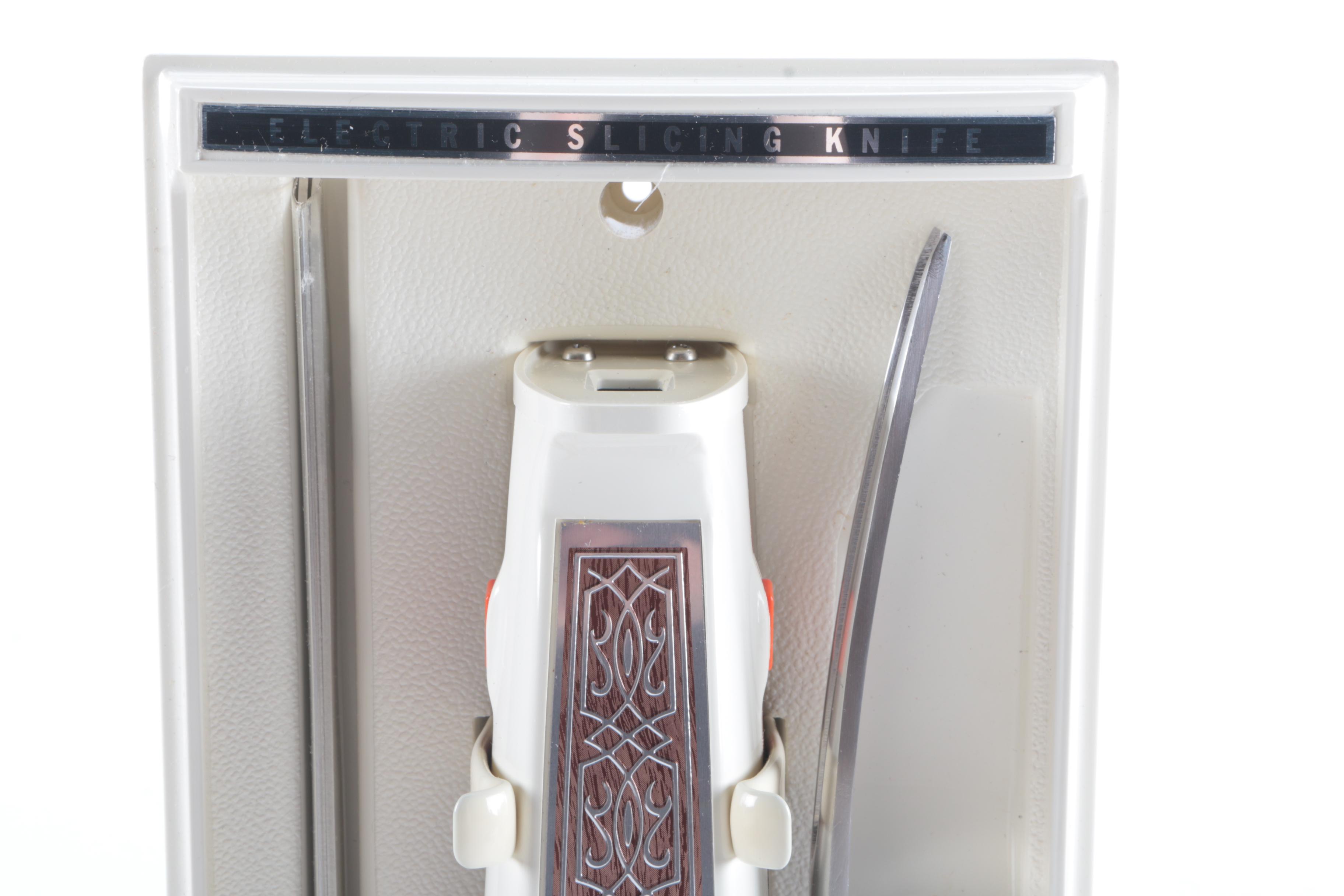 Assorted Kitchen Serveware