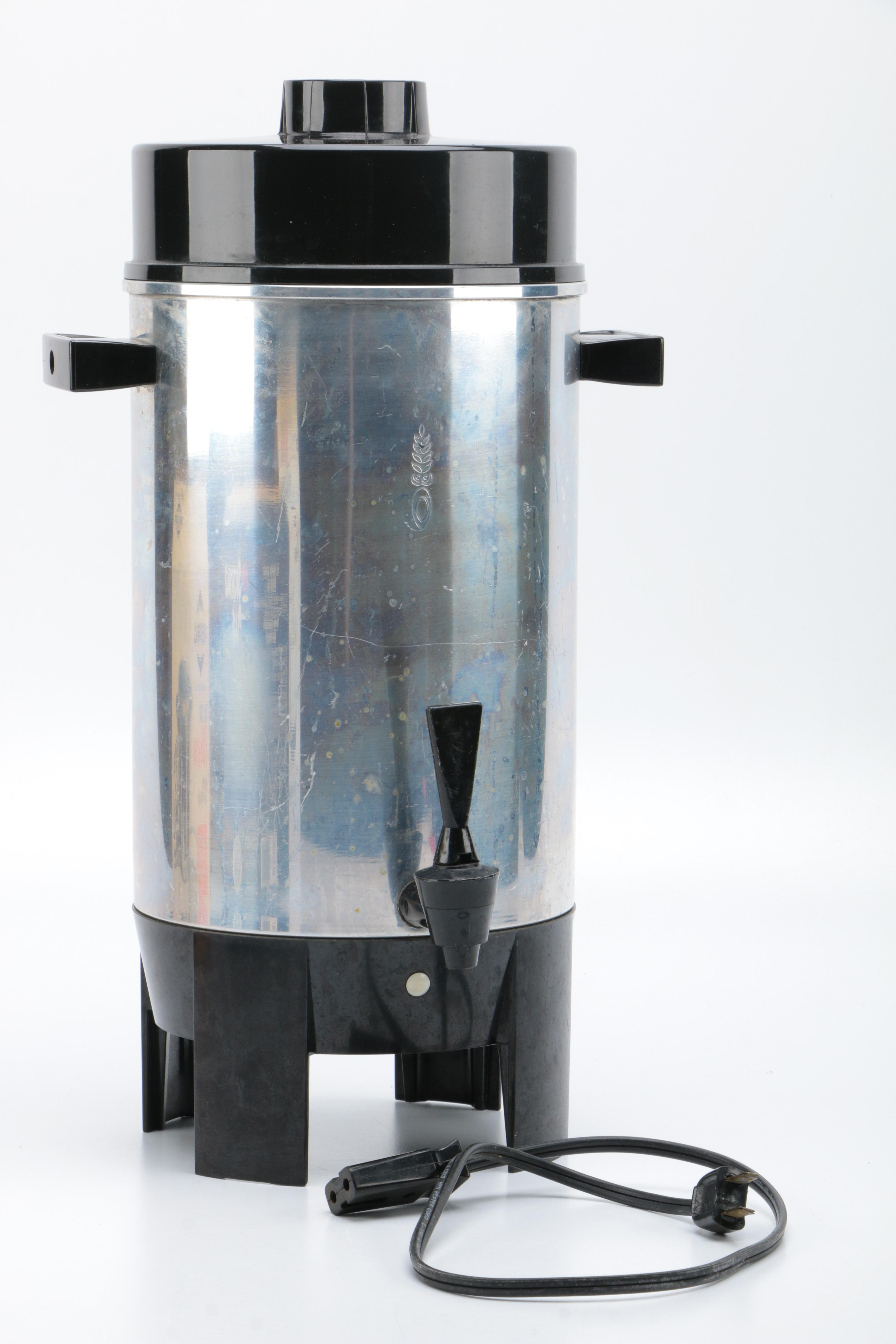 Assorted Kitchenware Items