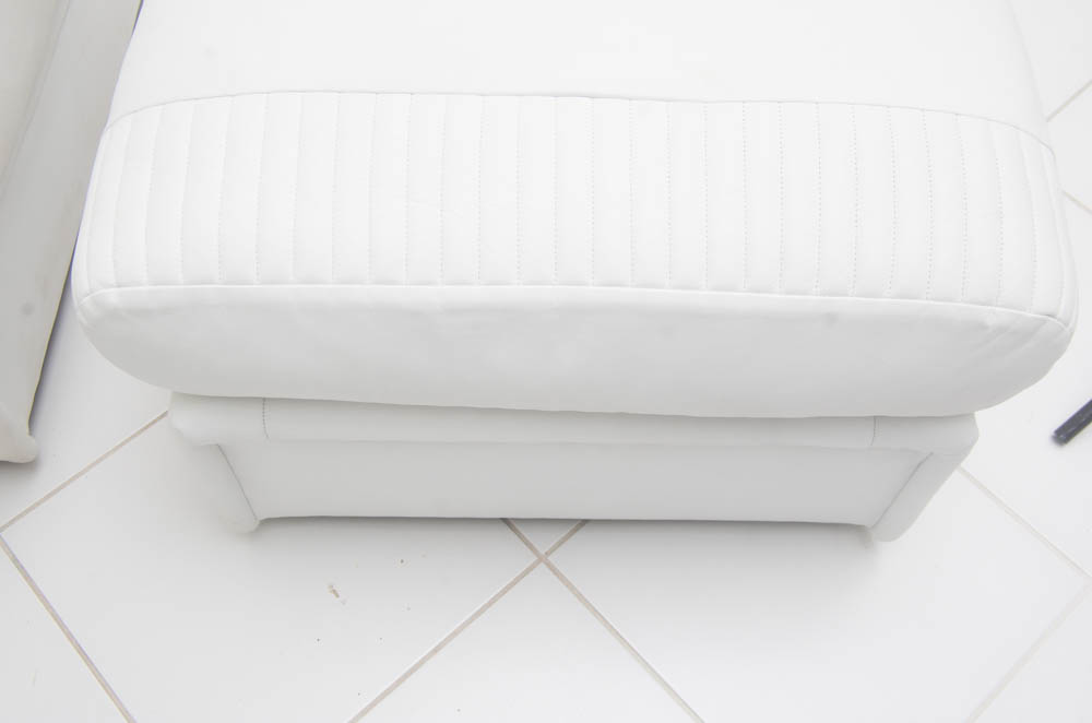 White Leatherette L-Shaped Sectional Sofa With Ottoman