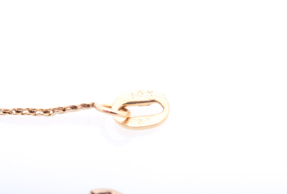 Vintage 14K Yellow Gold Repousse Pendant Necklace