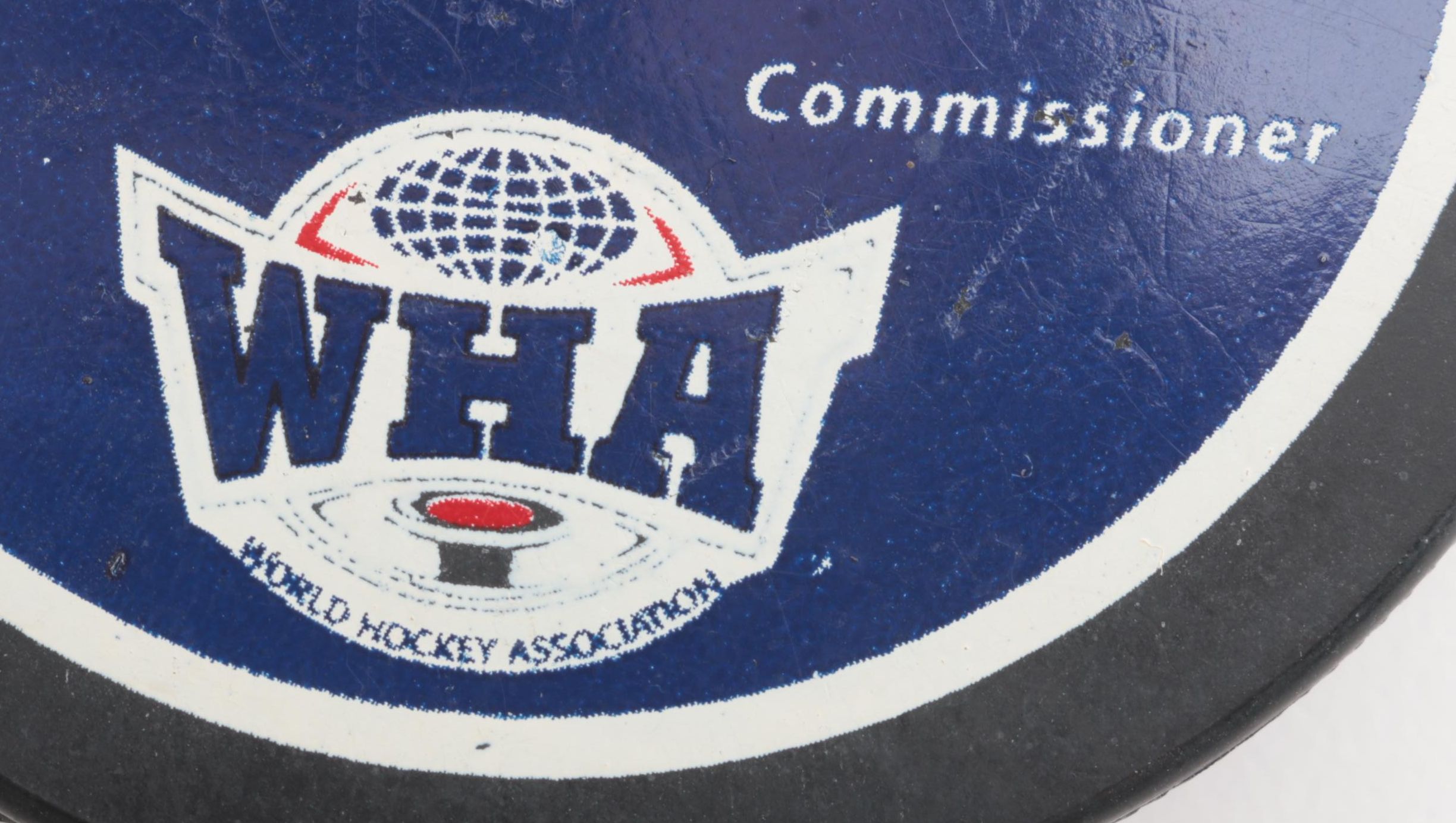 WHA Bobby Hull Signed Hockey Puck