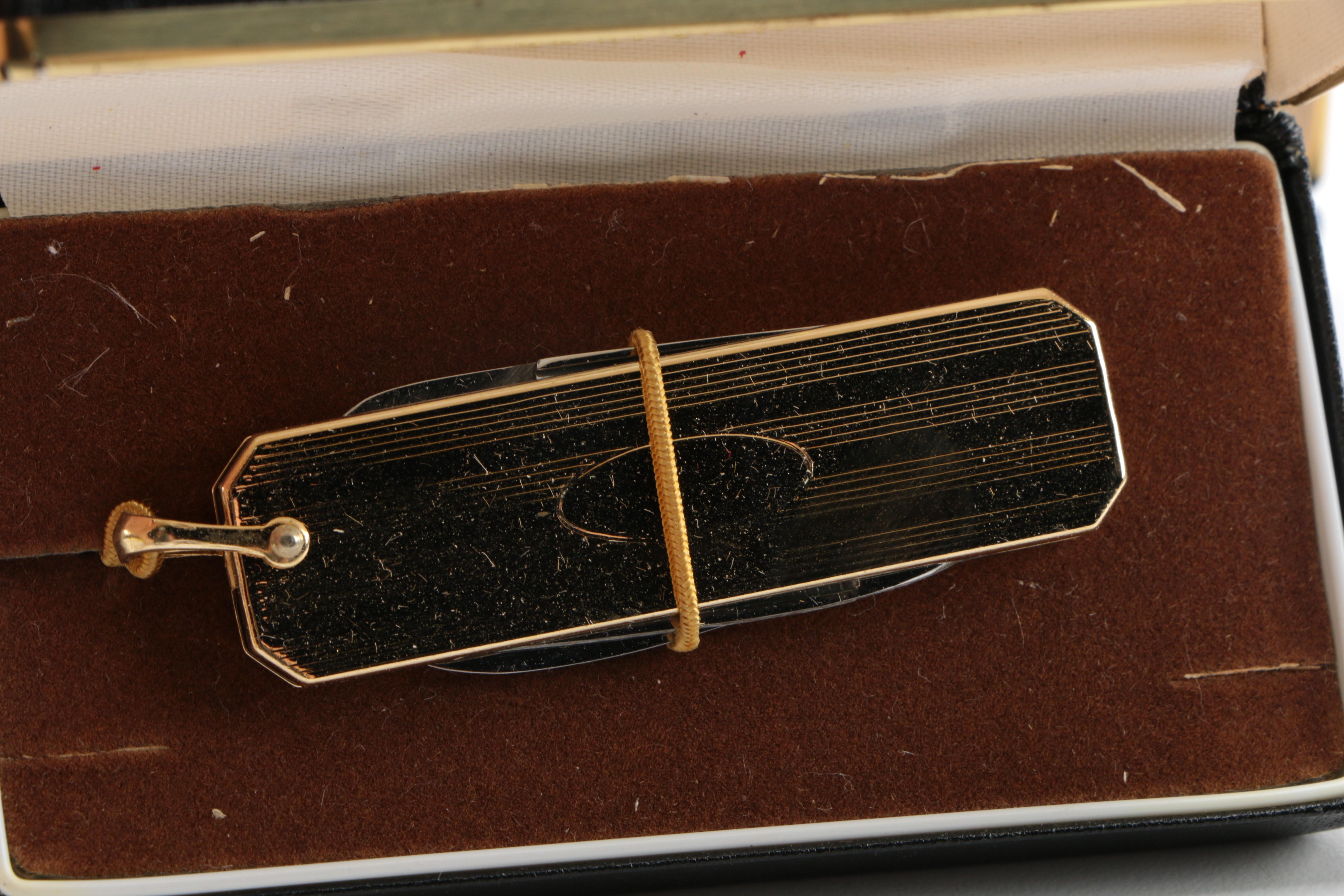 Stainless Steel Stationary Cutlery Featuring Anson and Griffon