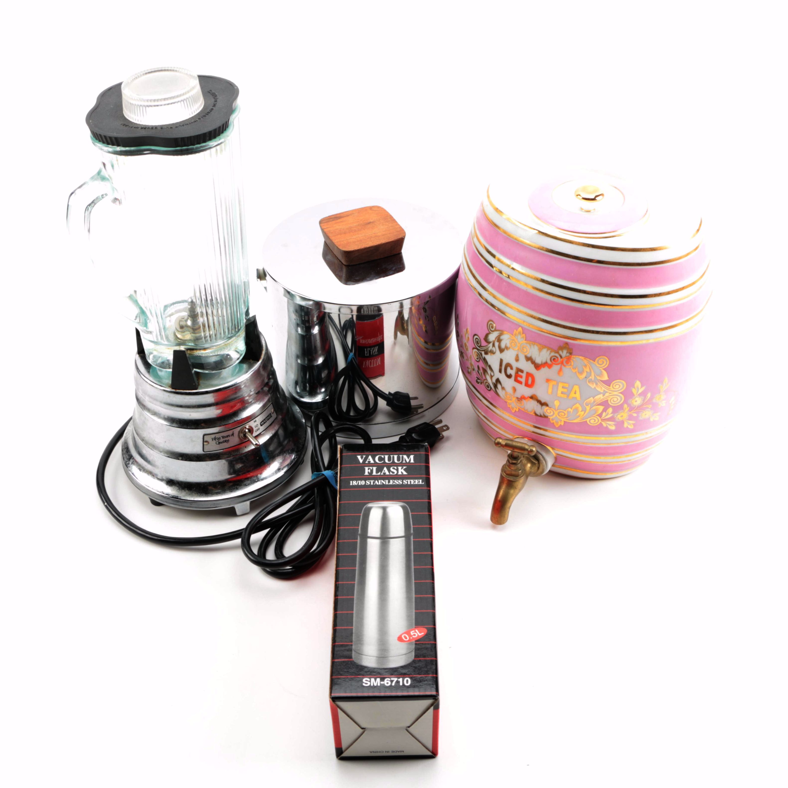 Assorted Kitchen Serveware