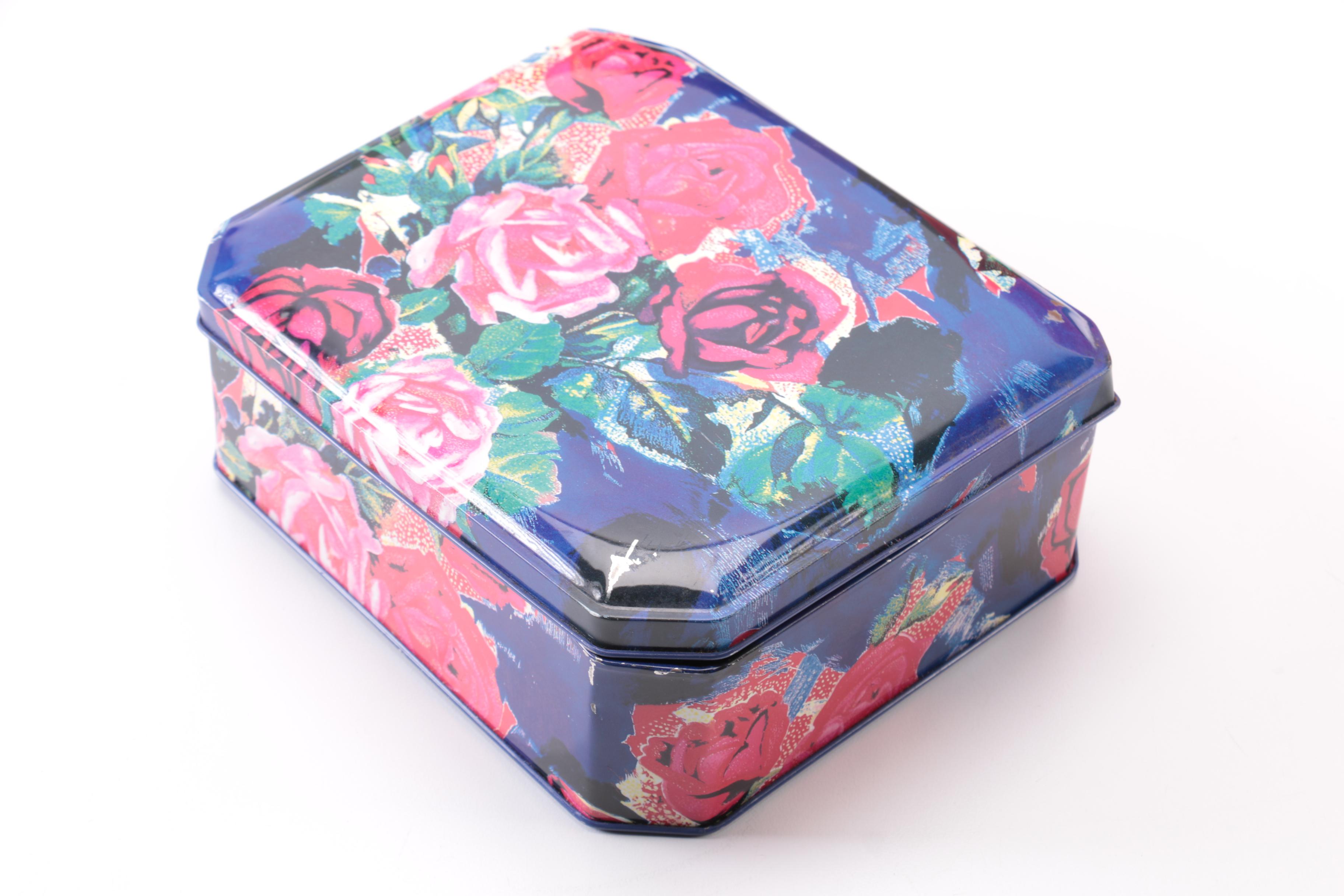 Assortment of Sewing Items