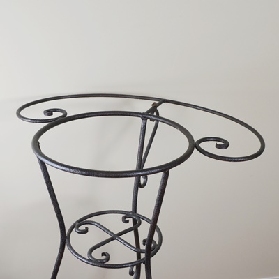 Metal Plant Stand