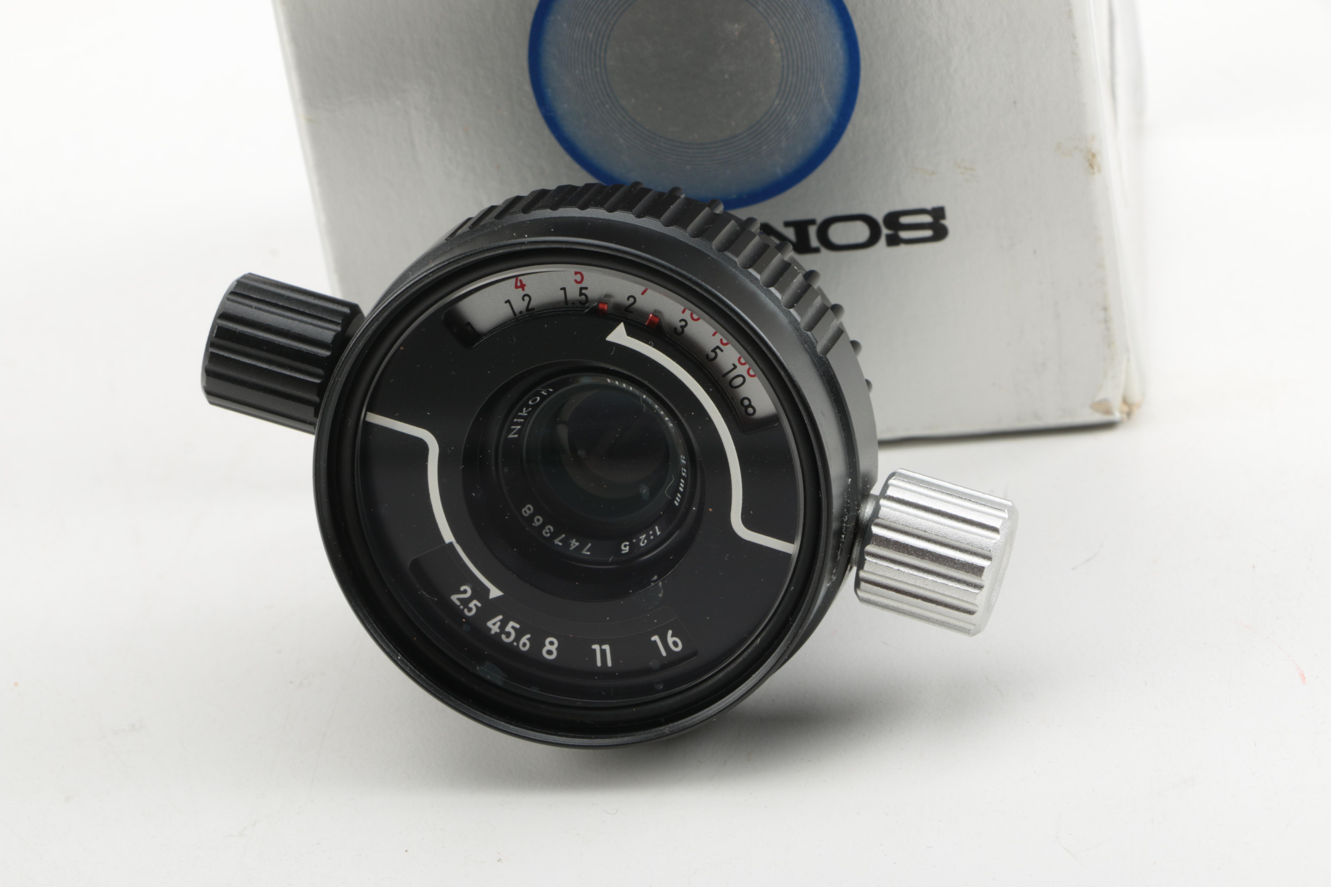 Nikon "Nikonos V" Underwater Camera