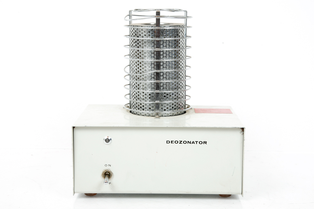 Deozonator