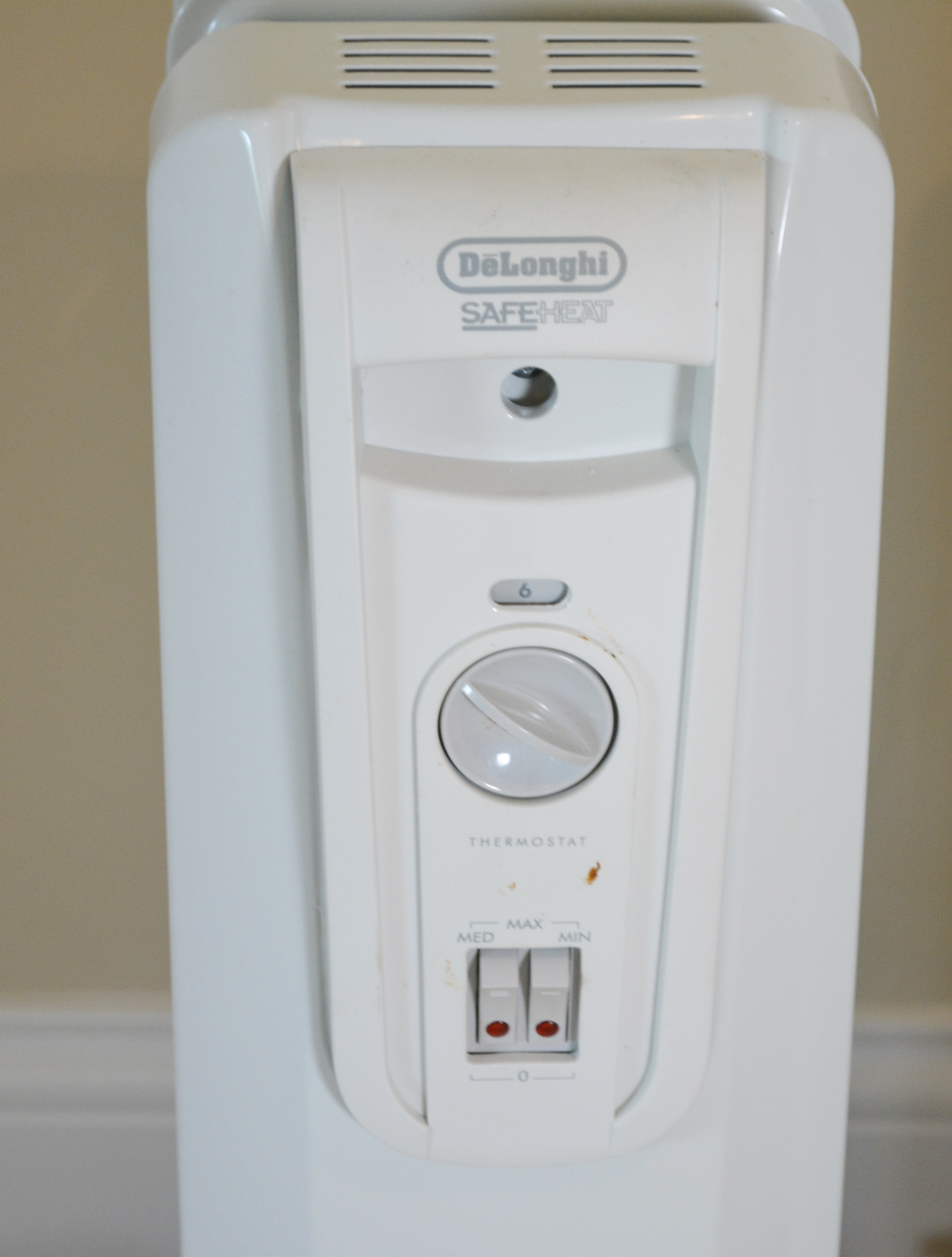 DeLonghi Space Heaters