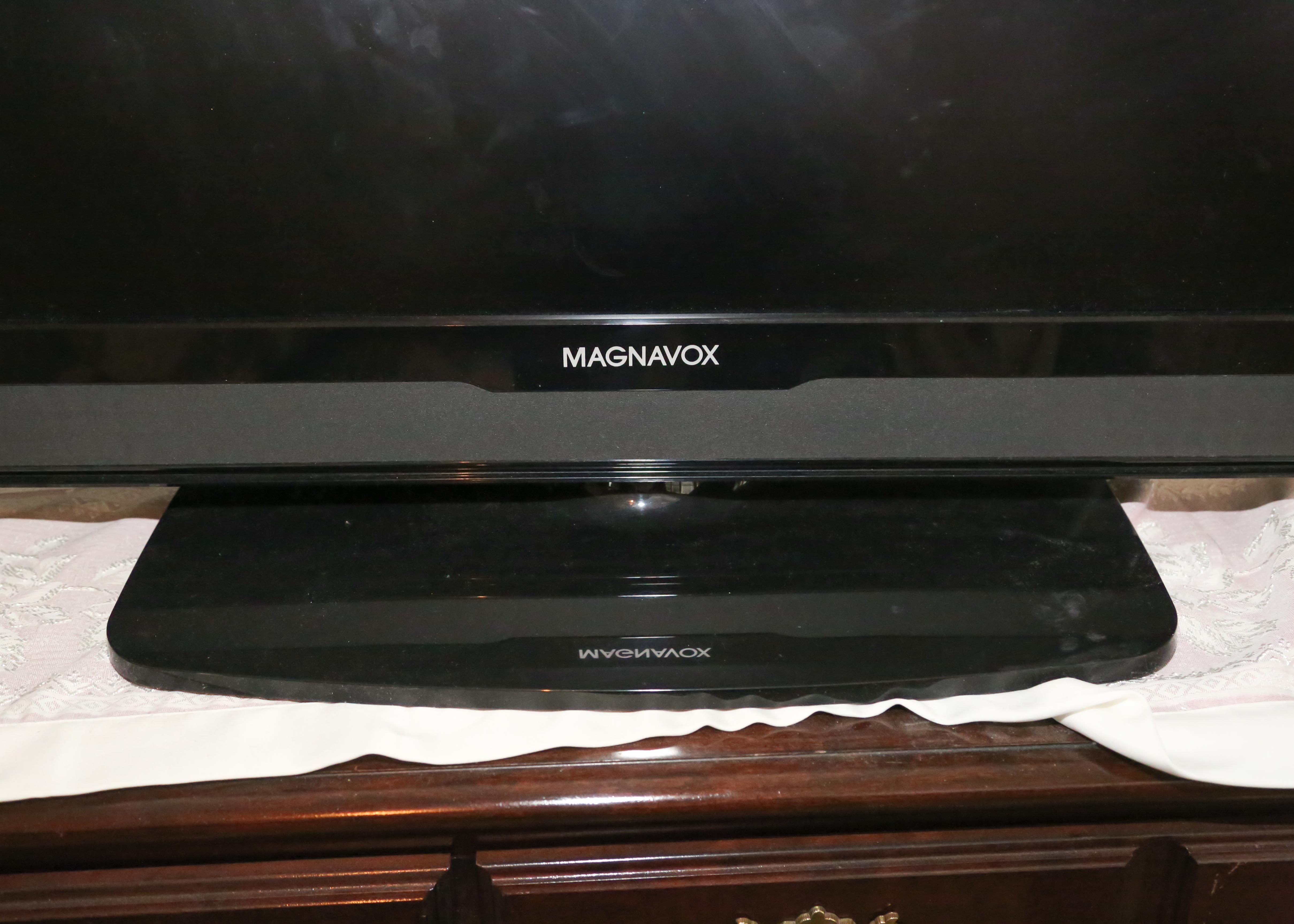 Magnavox LCD Television