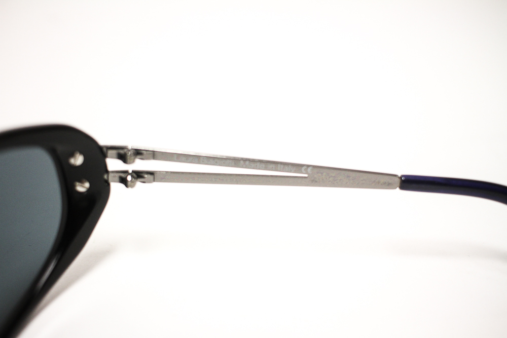 Vintage Laura Biagiotti LB85352 Sunglasses