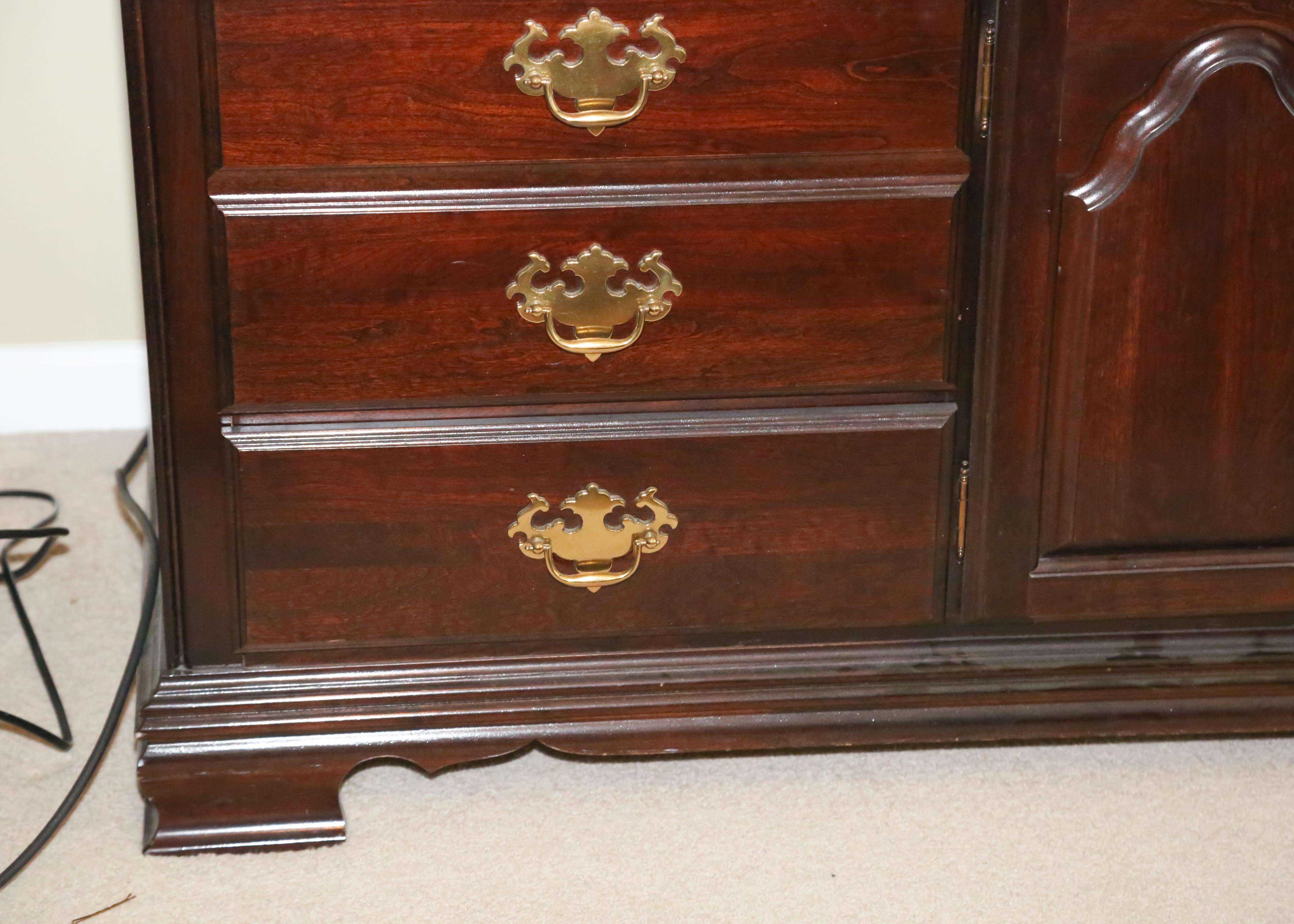 Chippendale Style "Cherry Mountain" Mirrored Dresser by Kincaid