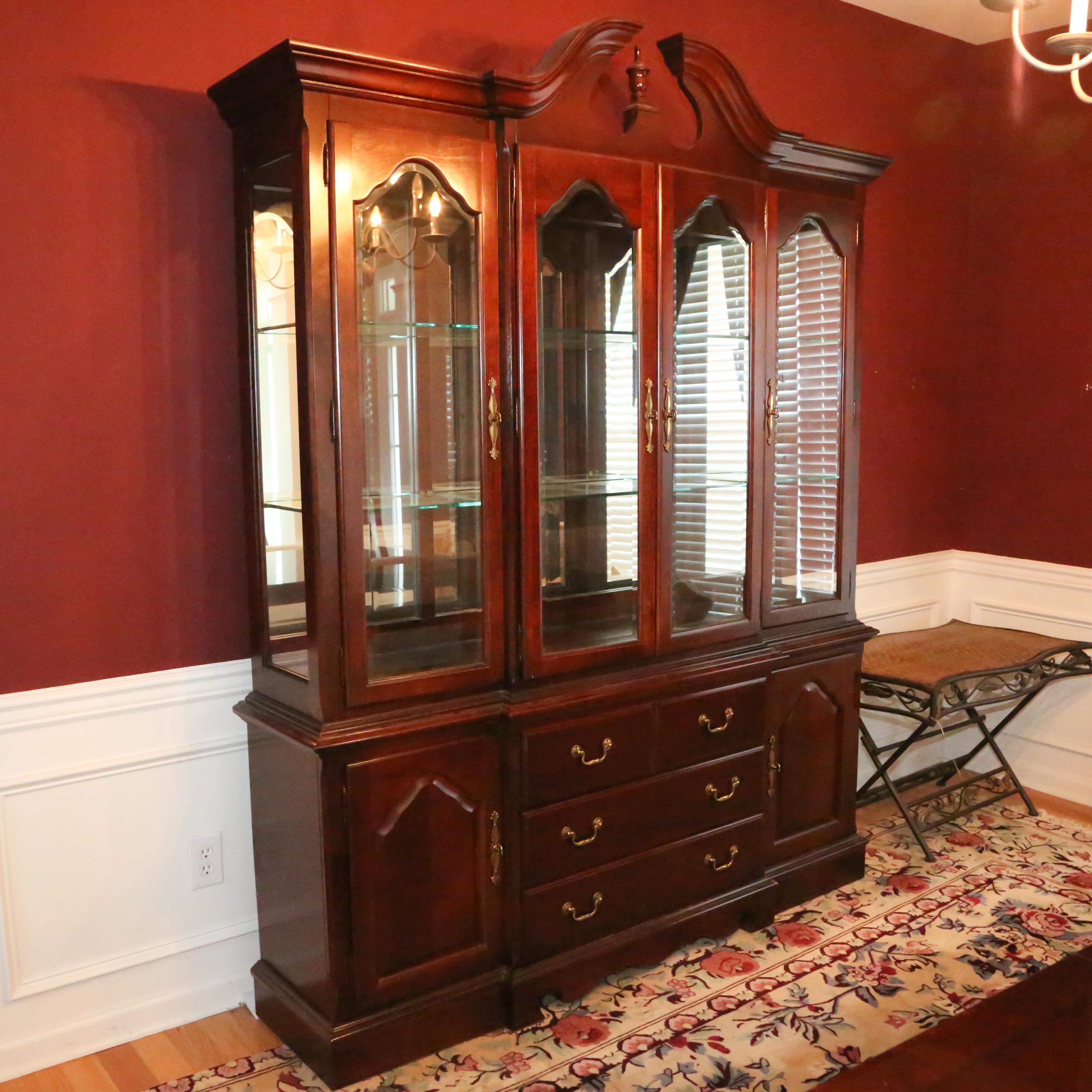 Thomasville "Impressions" China Cabinet