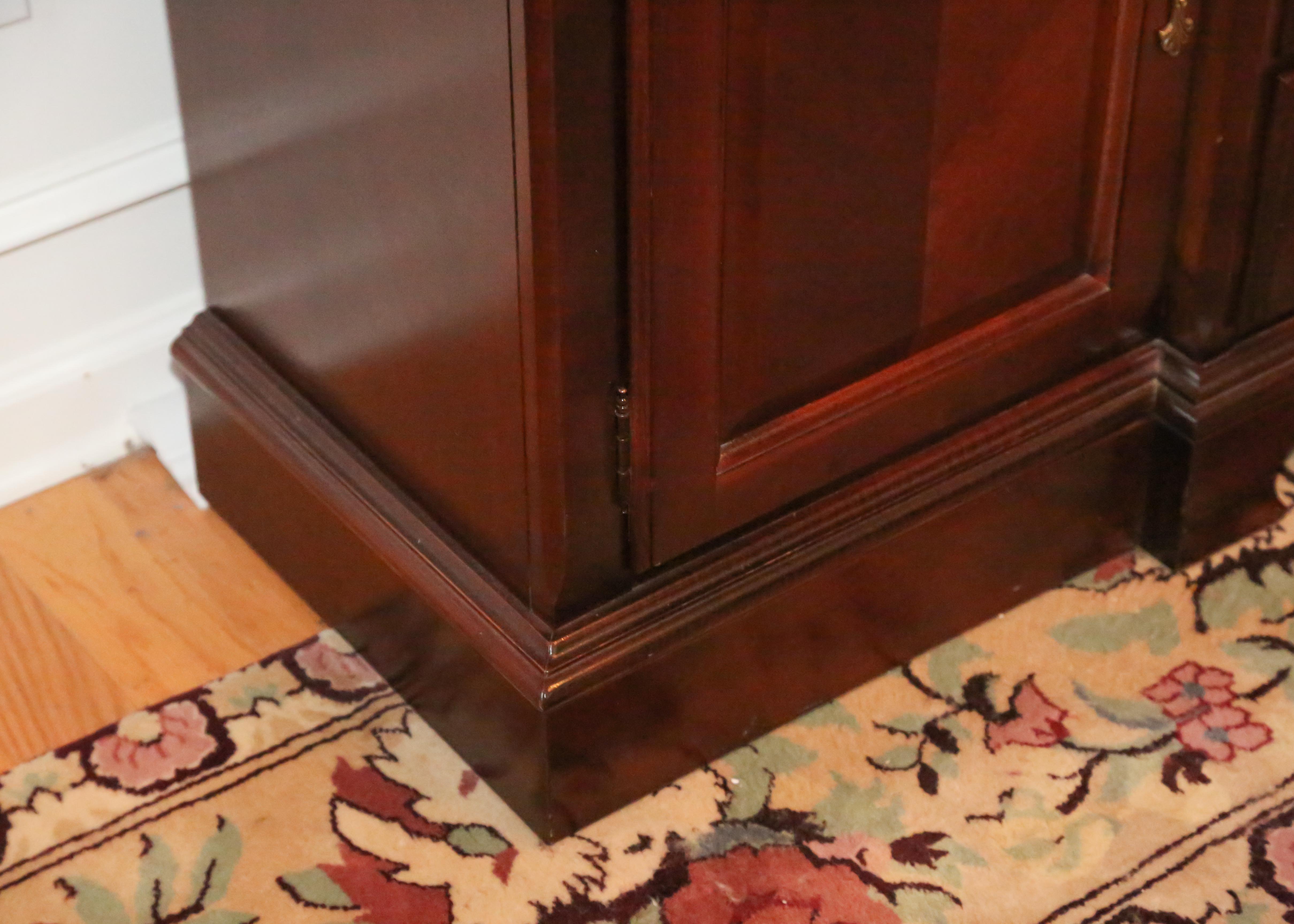 Thomasville "Impressions" China Cabinet