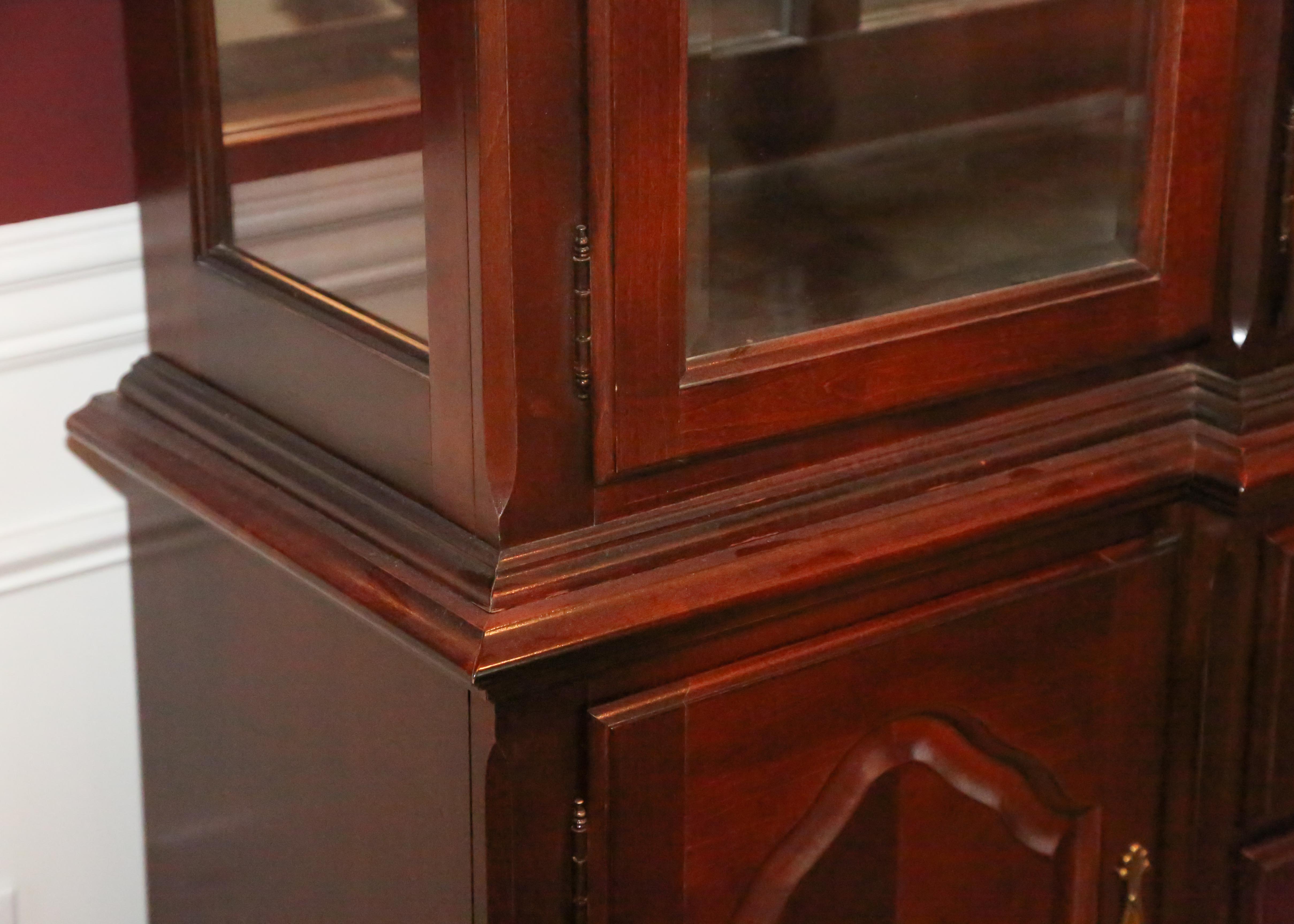 Thomasville "Impressions" China Cabinet