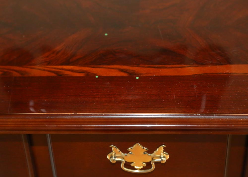 Entry Table with Mirror