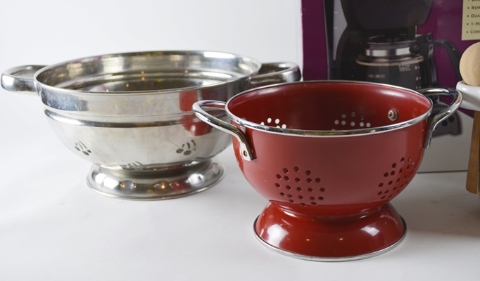 Coffee Set With Colanders