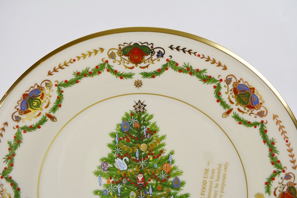 Lenox 1996 Russia Christmas Trees Around The World Collector Plate