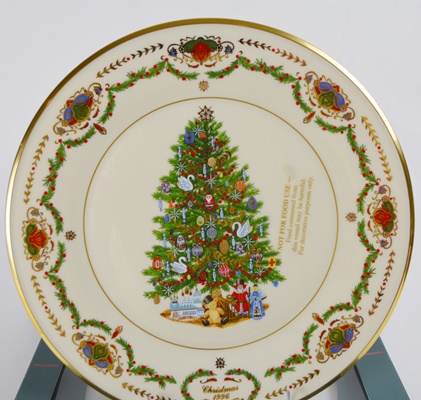 Lenox 1996 Russia Christmas Trees Around The World Collector Plate