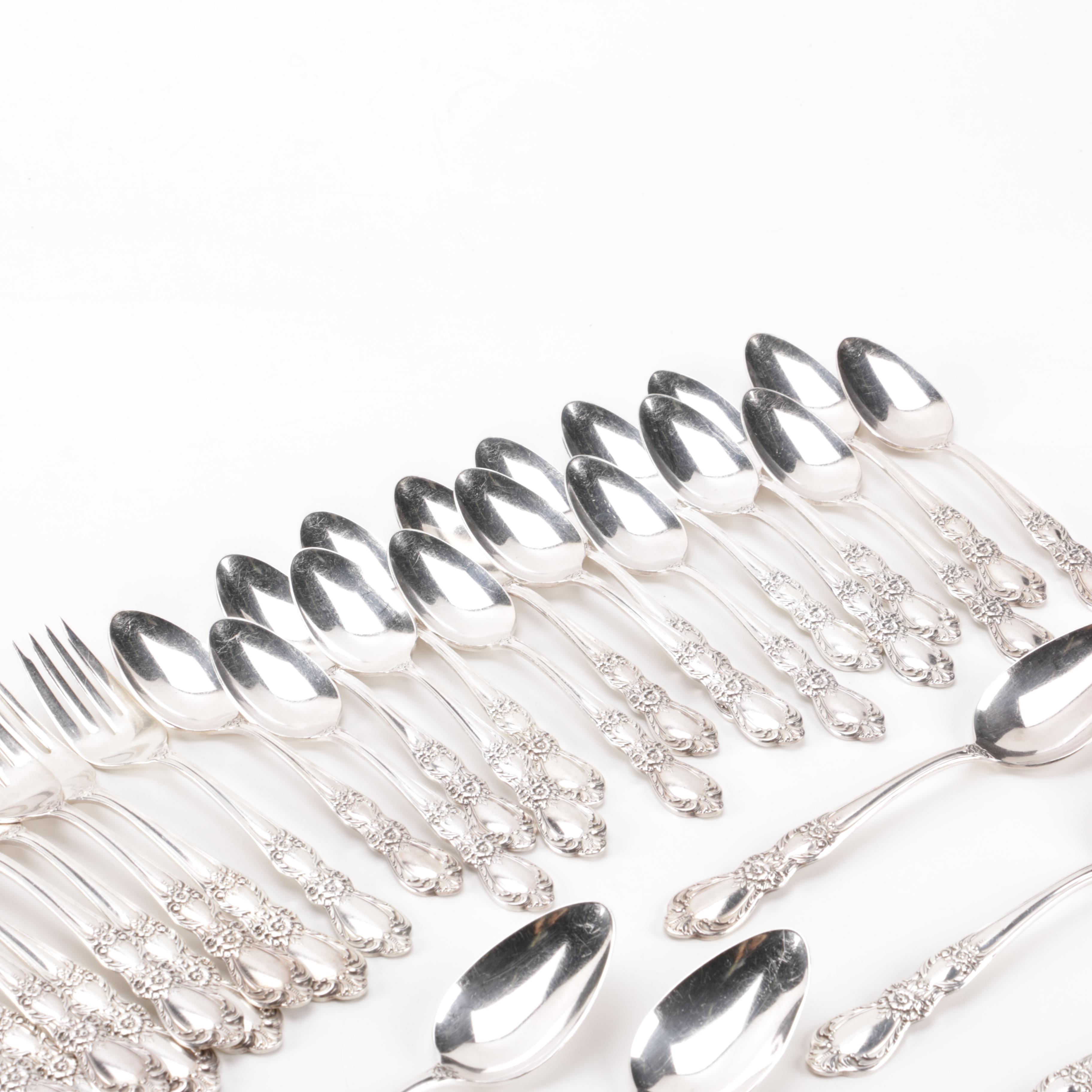 Rogers Bros. "Heritage" Silver Plate Flatware Set