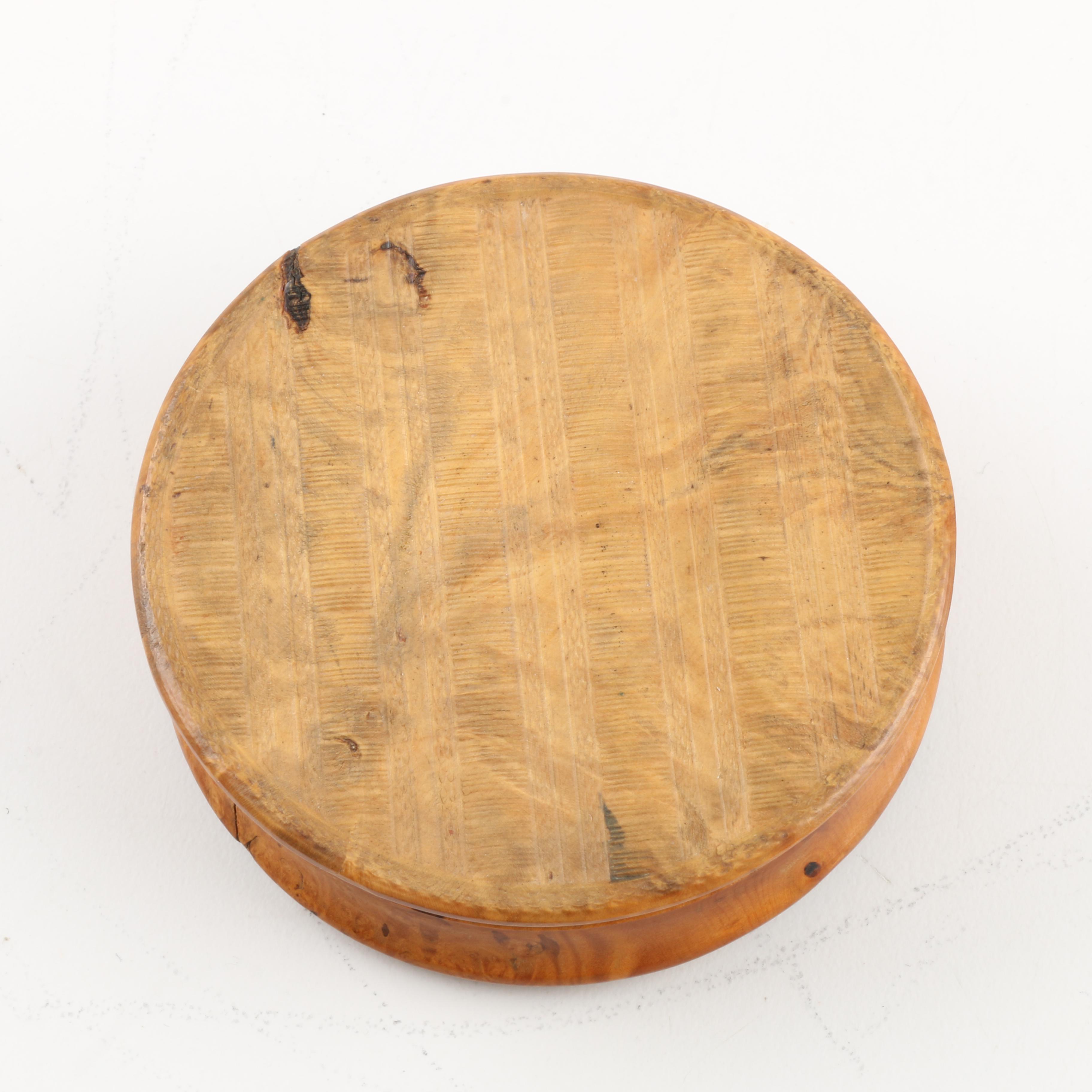 Early 19th Century French Pressed Fruitwood Snuff Box