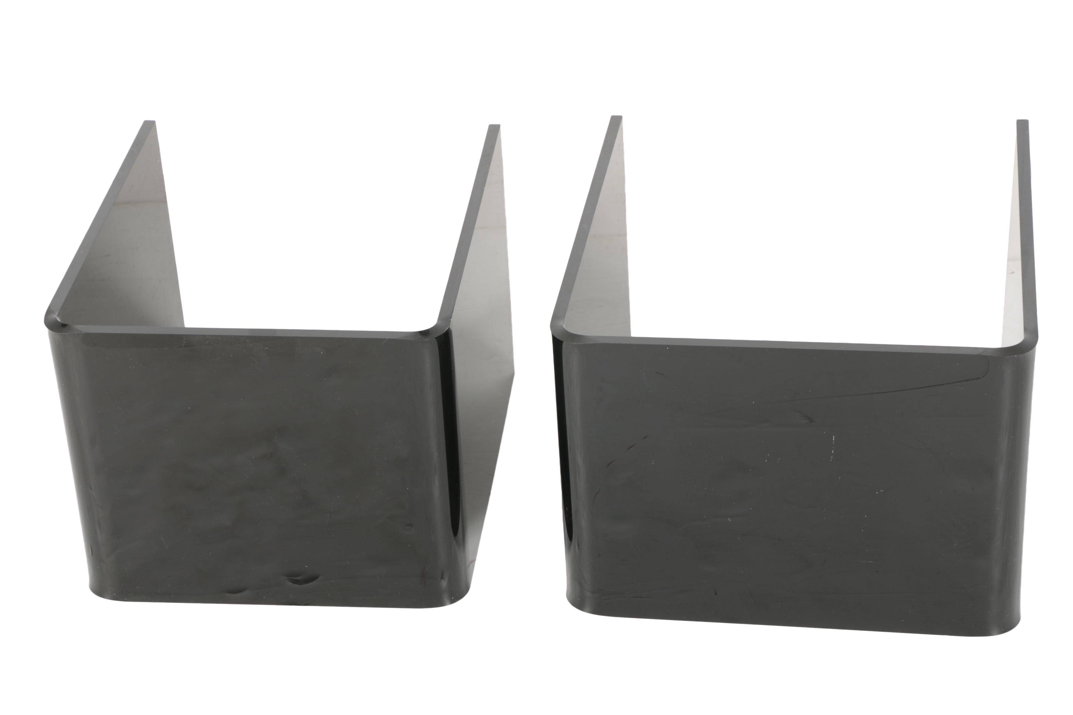 Modern Style Acrylic Nesting Tables