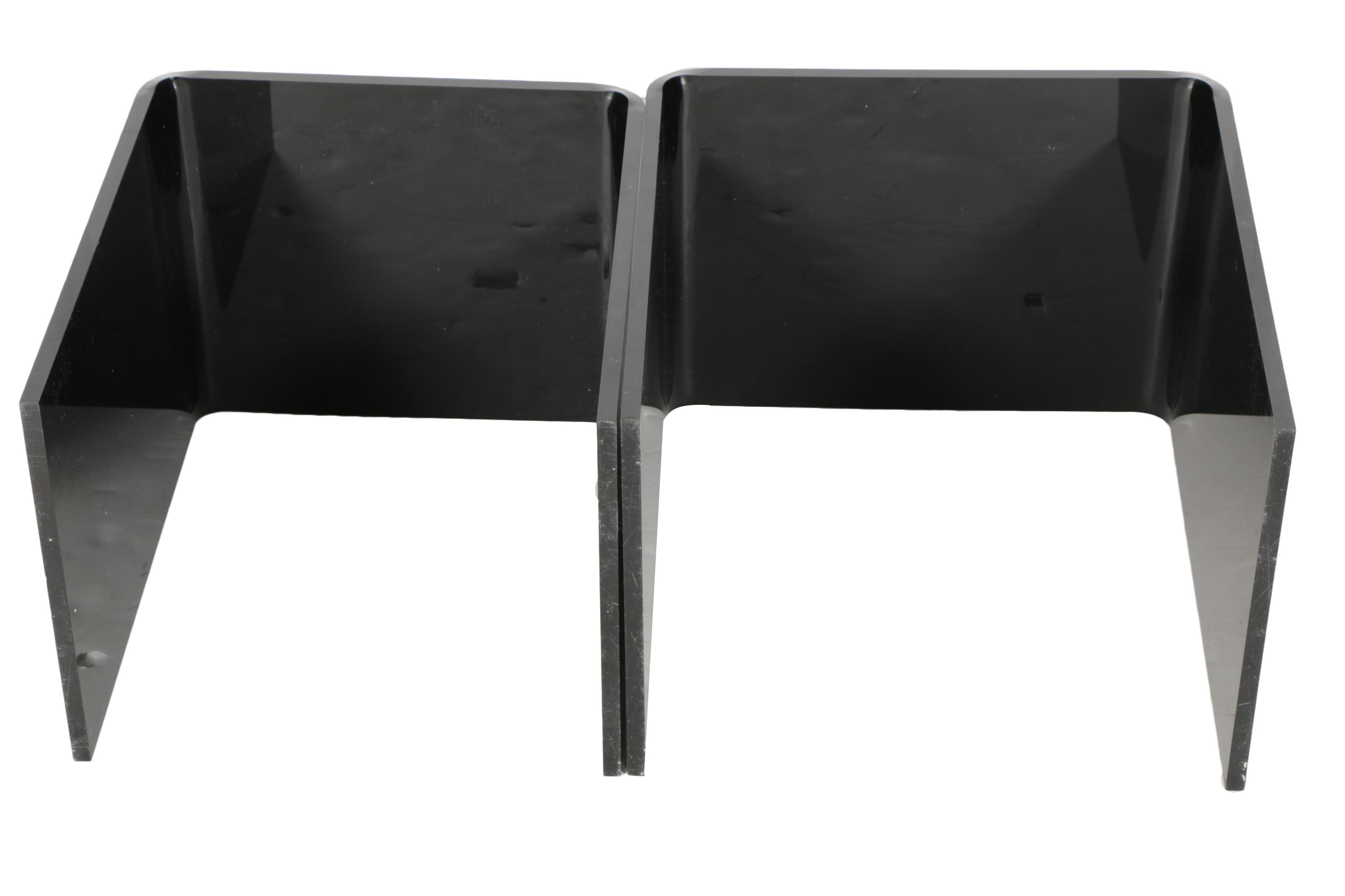 Modern Style Acrylic Nesting Tables