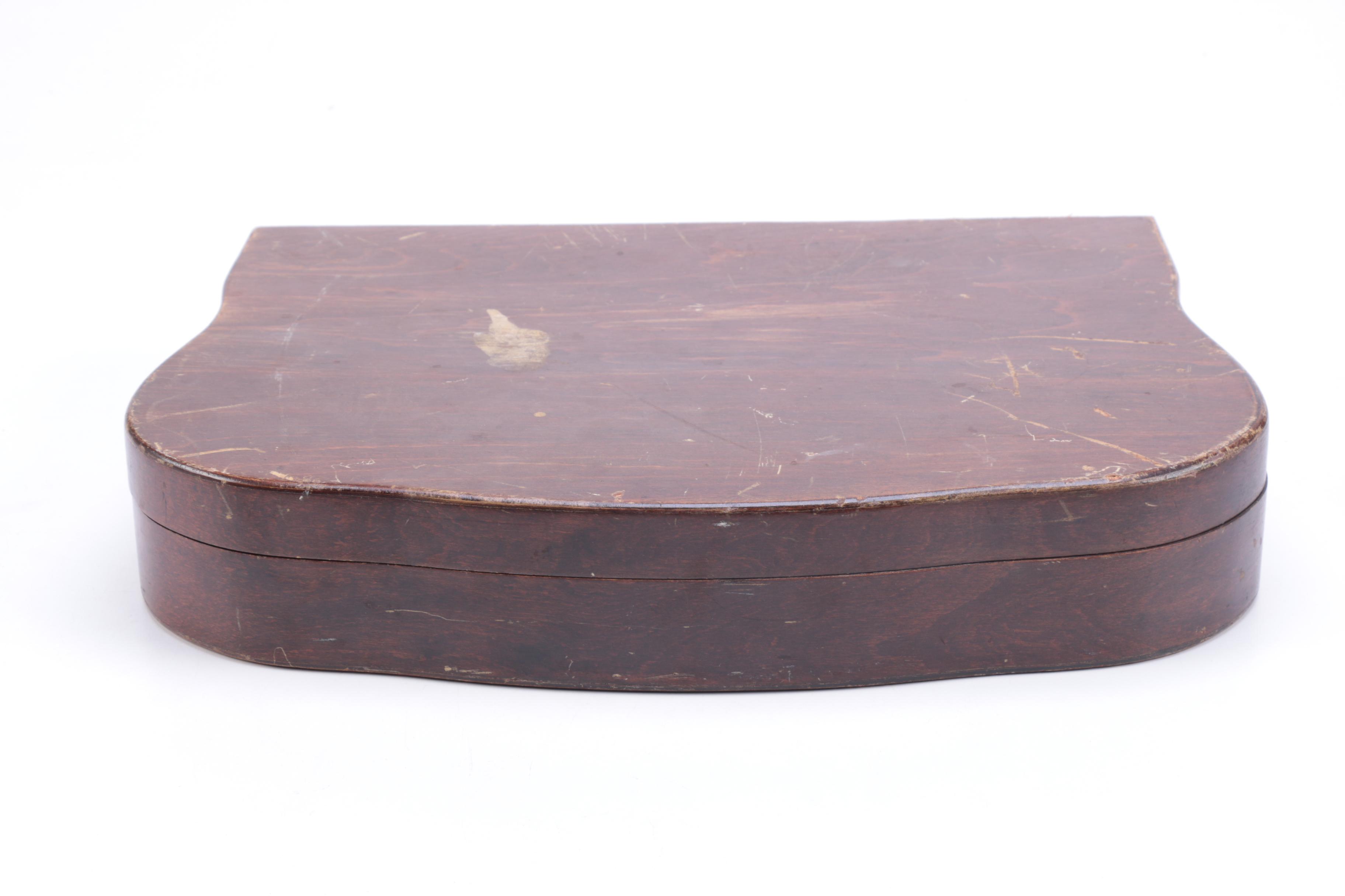 Wm. Rogers & Son "Exquisite" Silver Plate Flatware Set With Case