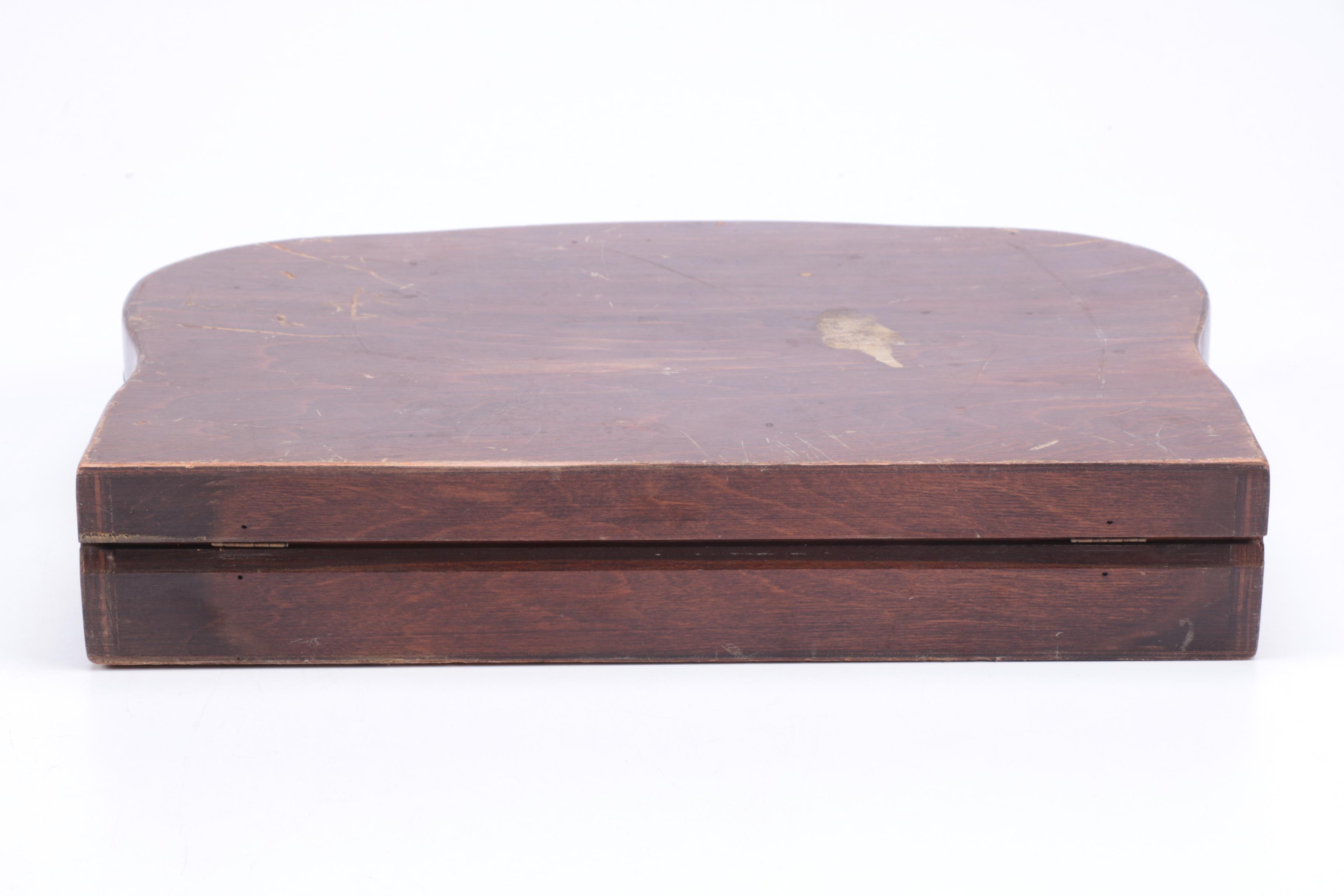 Wm. Rogers & Son "Exquisite" Silver Plate Flatware Set With Case