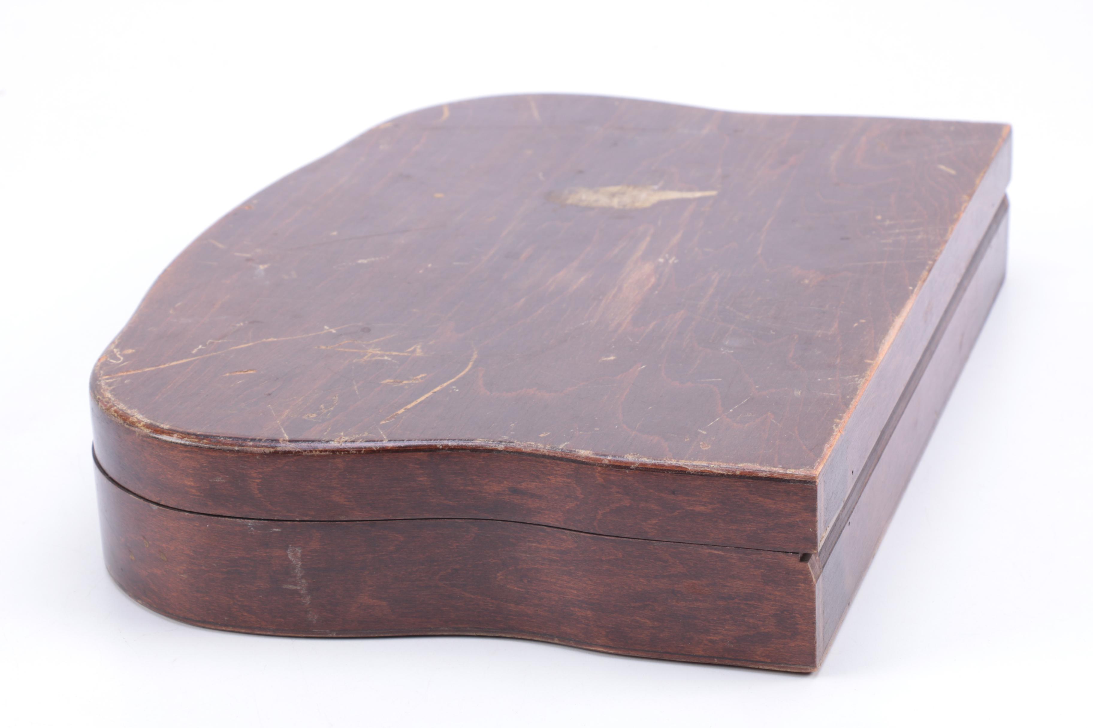 Wm. Rogers & Son "Exquisite" Silver Plate Flatware Set With Case