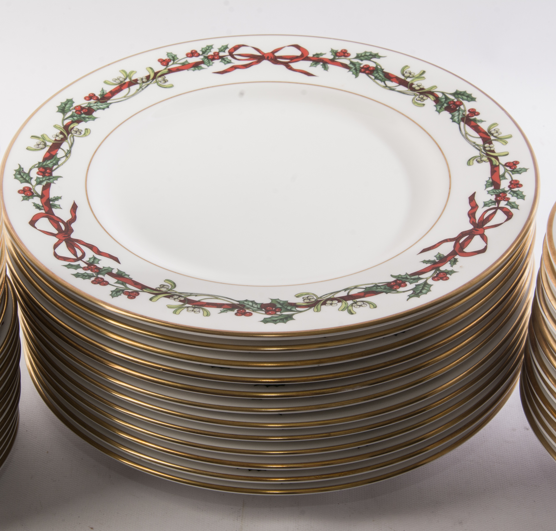 Royal Worcester "Holly Ribbons" Fine Bone China Six Piece Place Setting for Twelve