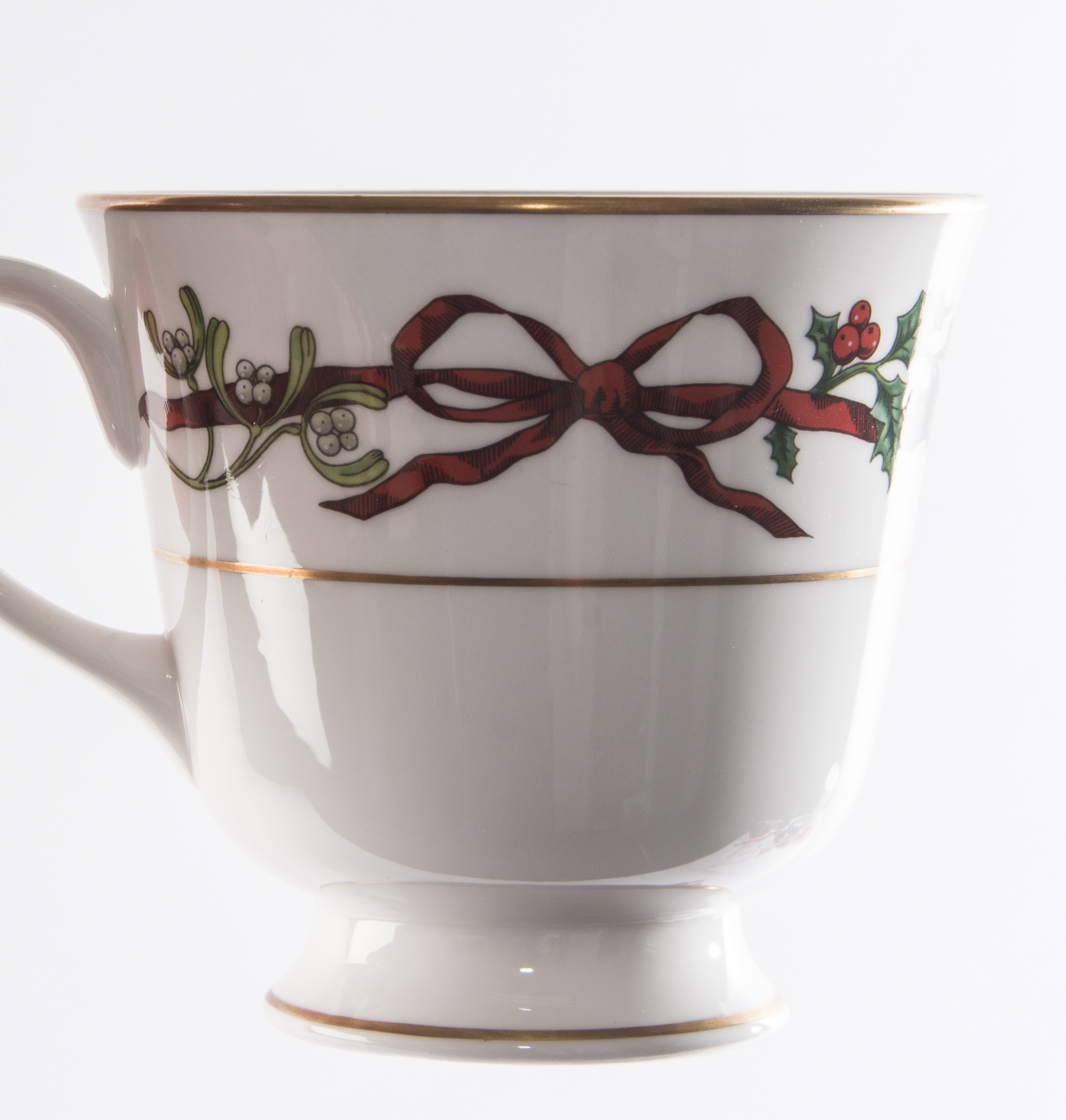 Royal Worcester "Holly Ribbons" Fine Bone China Six Piece Place Setting for Twelve