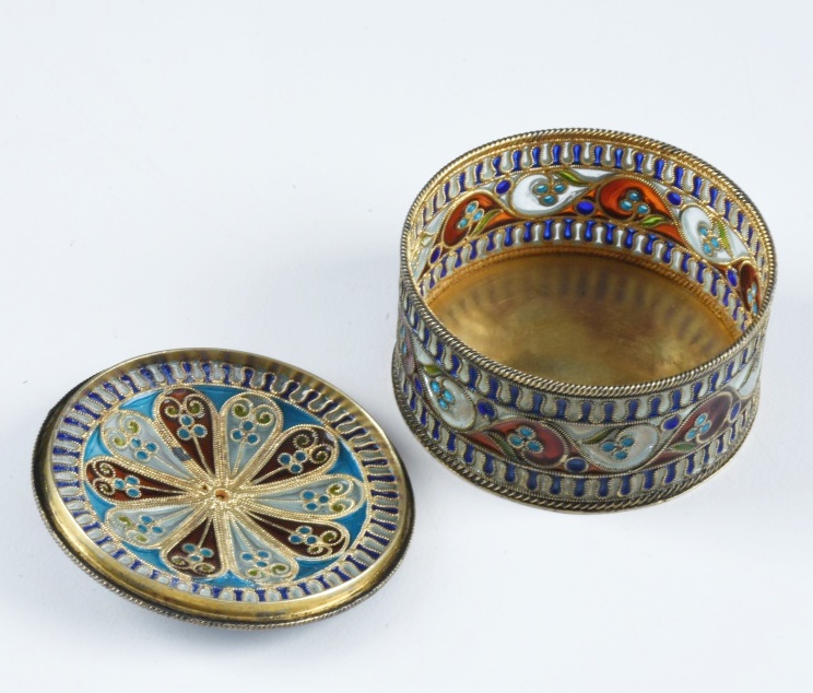 Russian 800 Silver "Plique-a-Jour" Filigree and Enamel Box