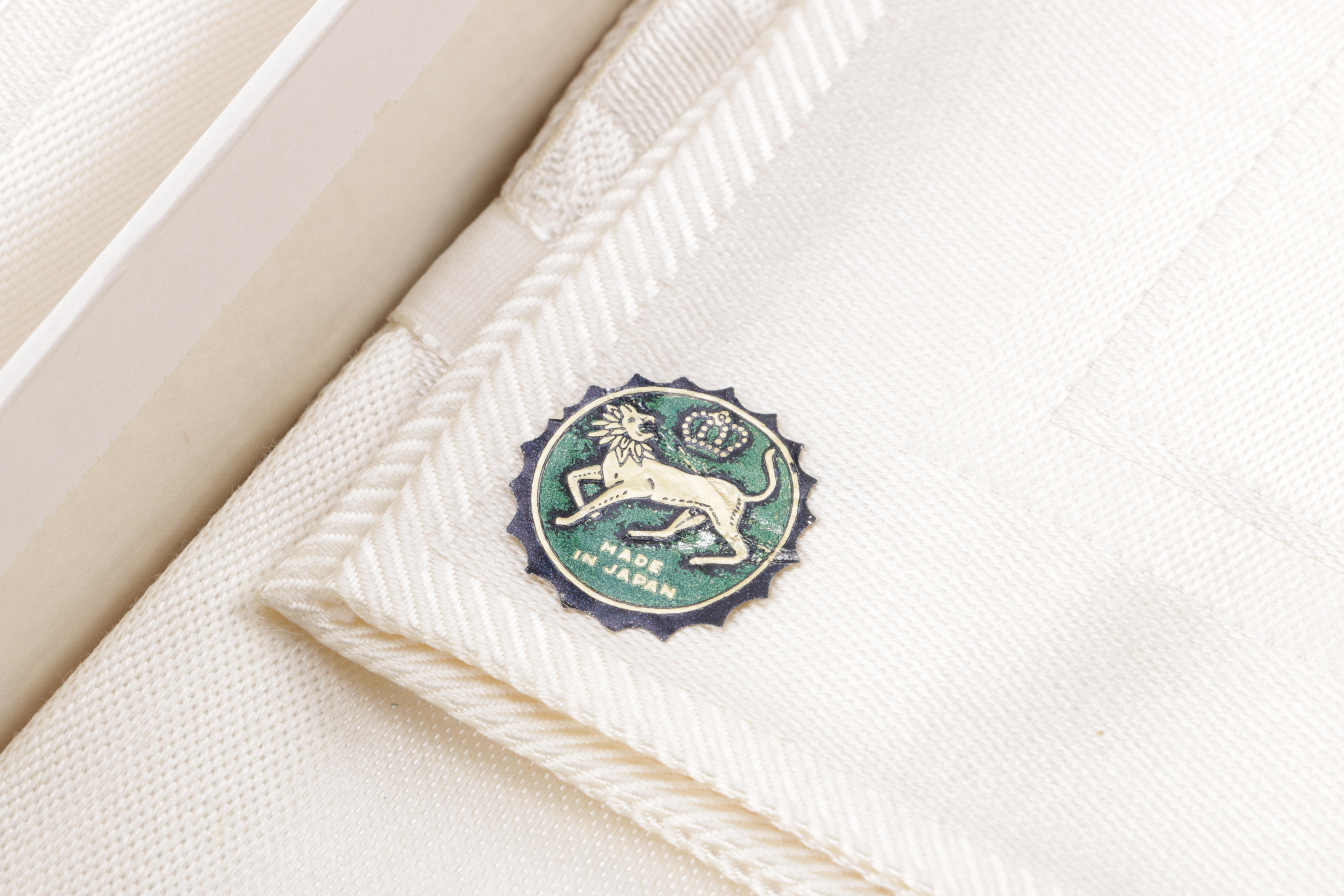 Vintage Kitchen Linens and Doilies