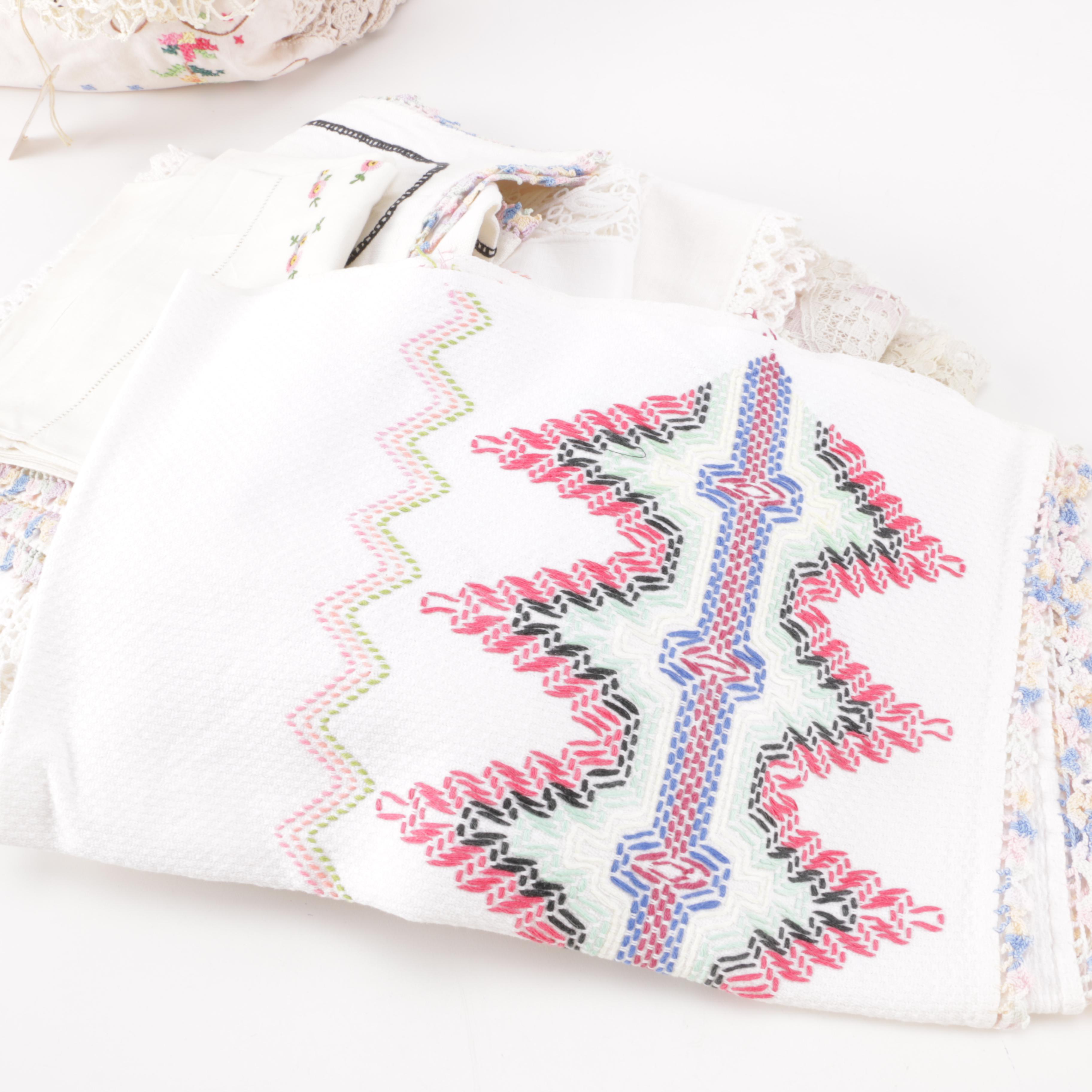 Vintage Kitchen Linens and Doilies