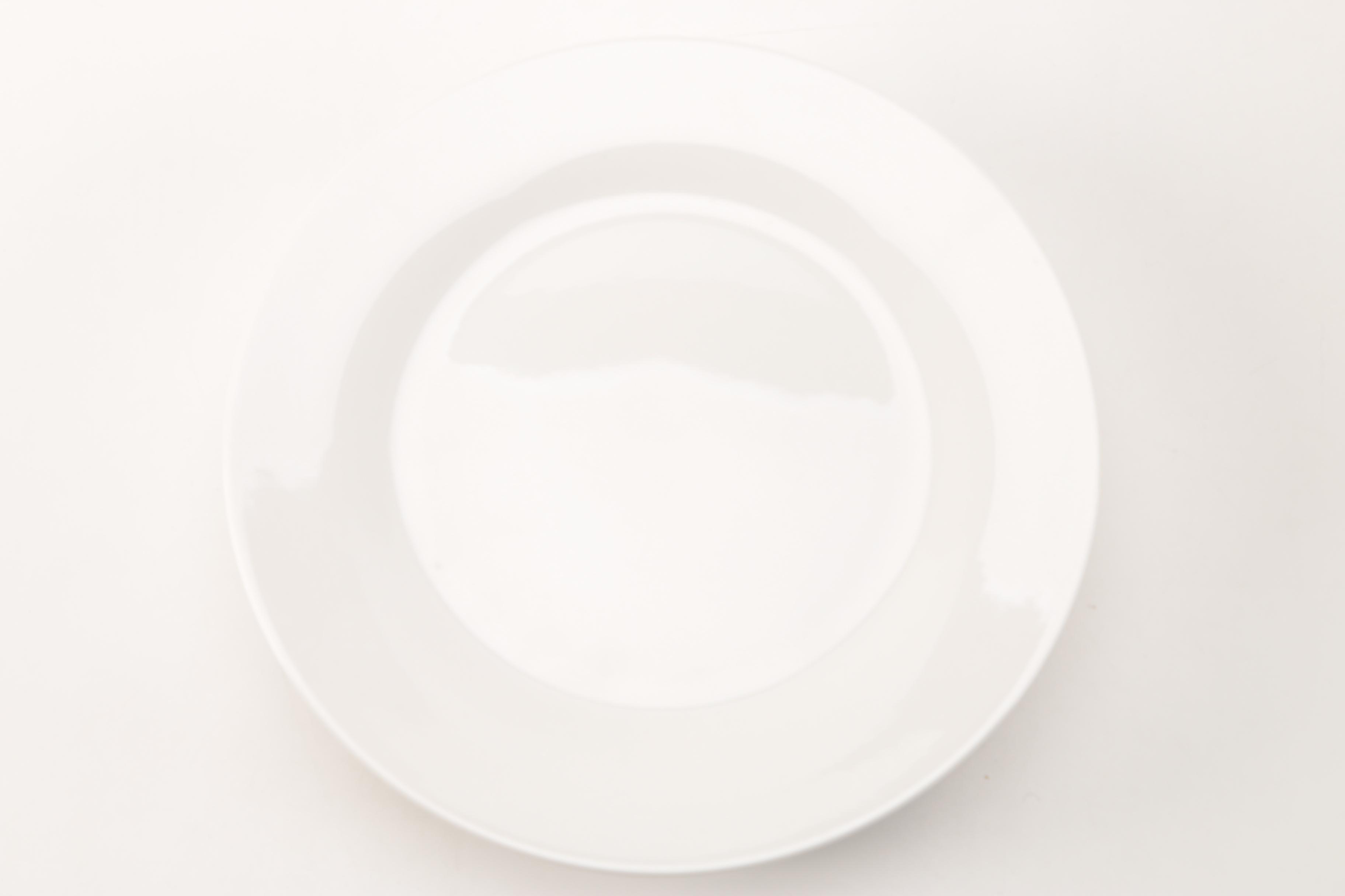 Modern White Tableware Set by Gibson Home