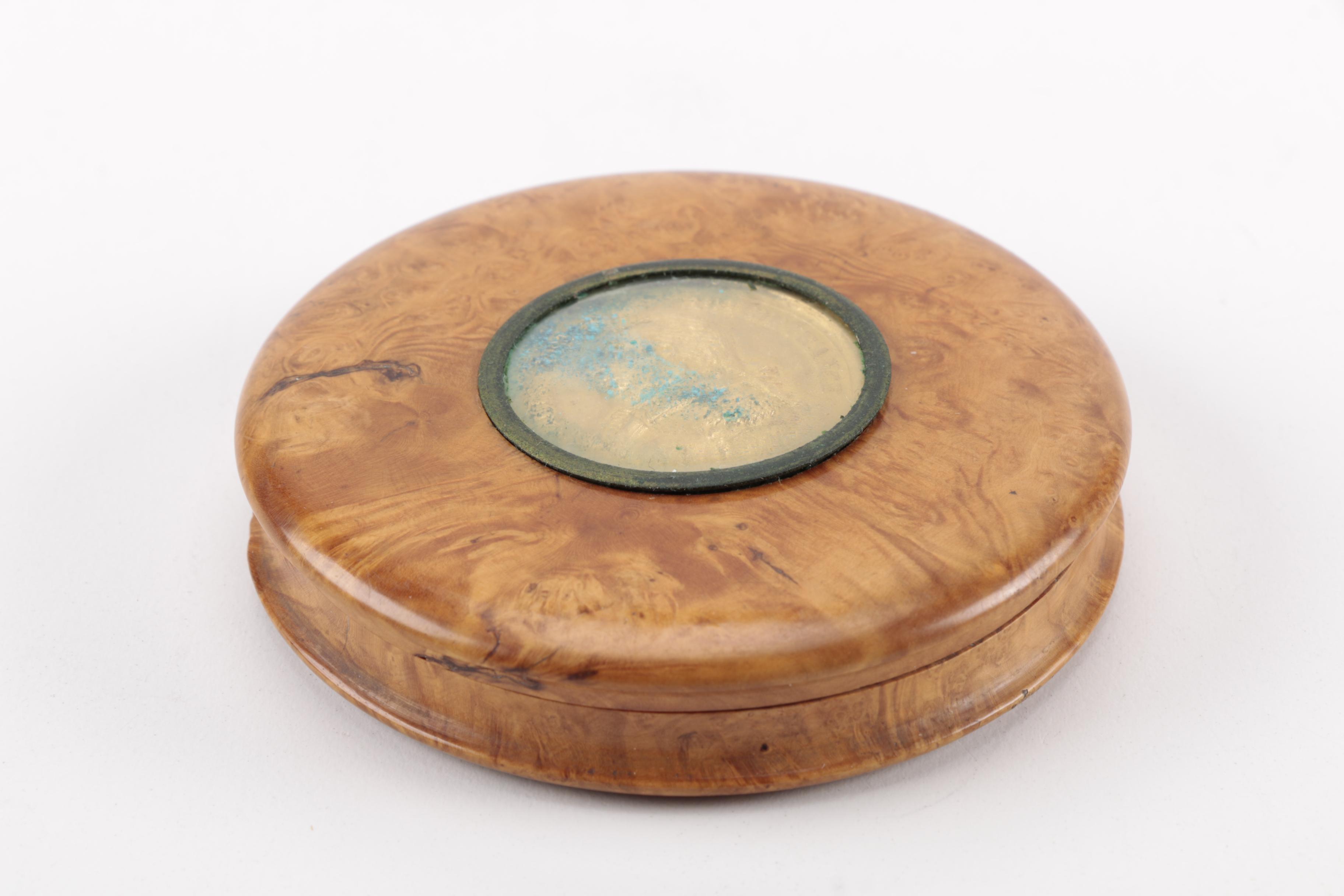 19th-Century Birdseye Maple Snuff Box With Tortoise Shell Insert