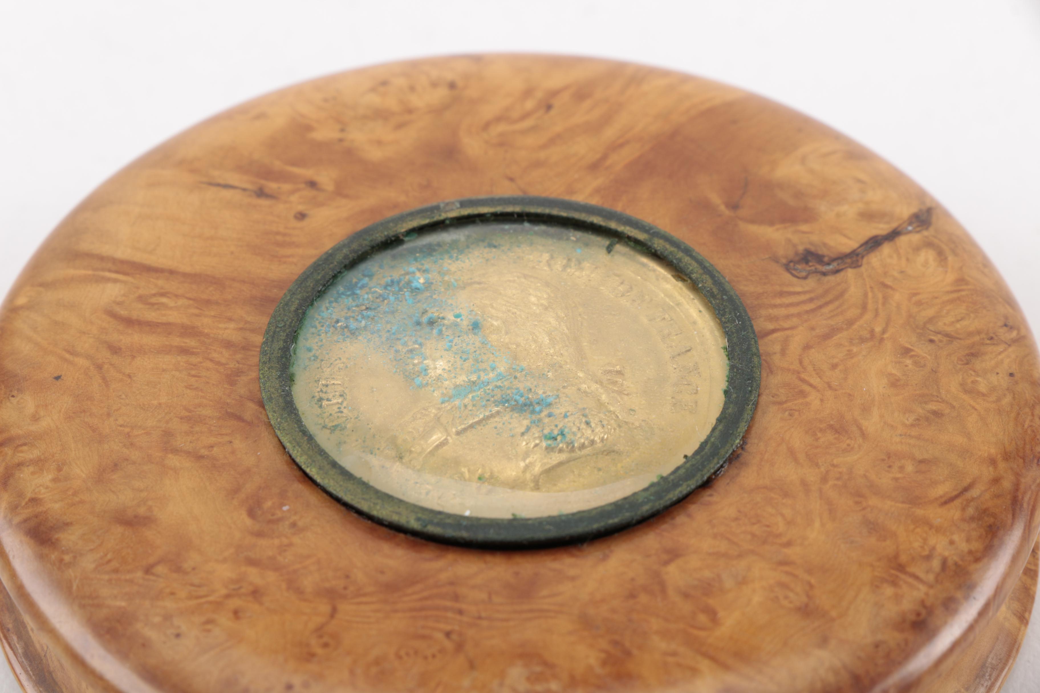 19th-Century Birdseye Maple Snuff Box With Tortoise Shell Insert