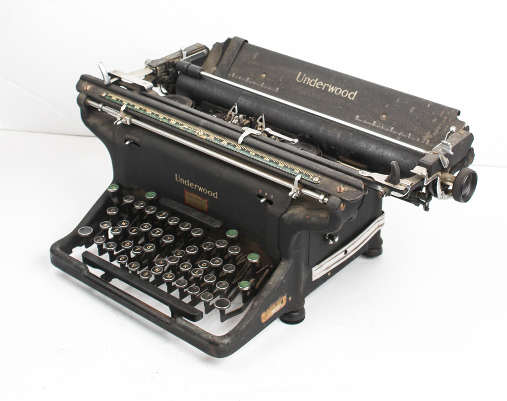 Vintage Underwood Typewriter